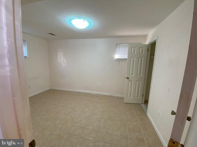 CHESTNUT HILLS - Residential Lease