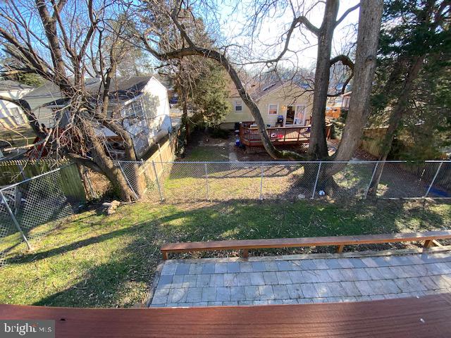 CHESTNUT HILLS - Residential Lease