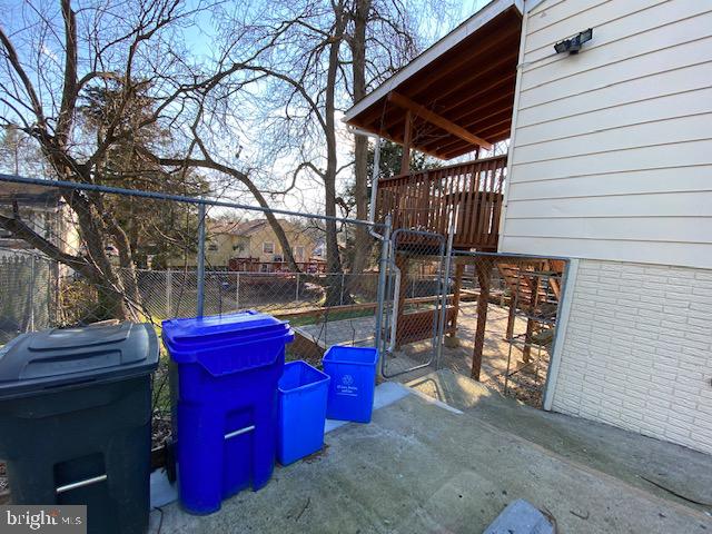 CHESTNUT HILLS - Residential Lease