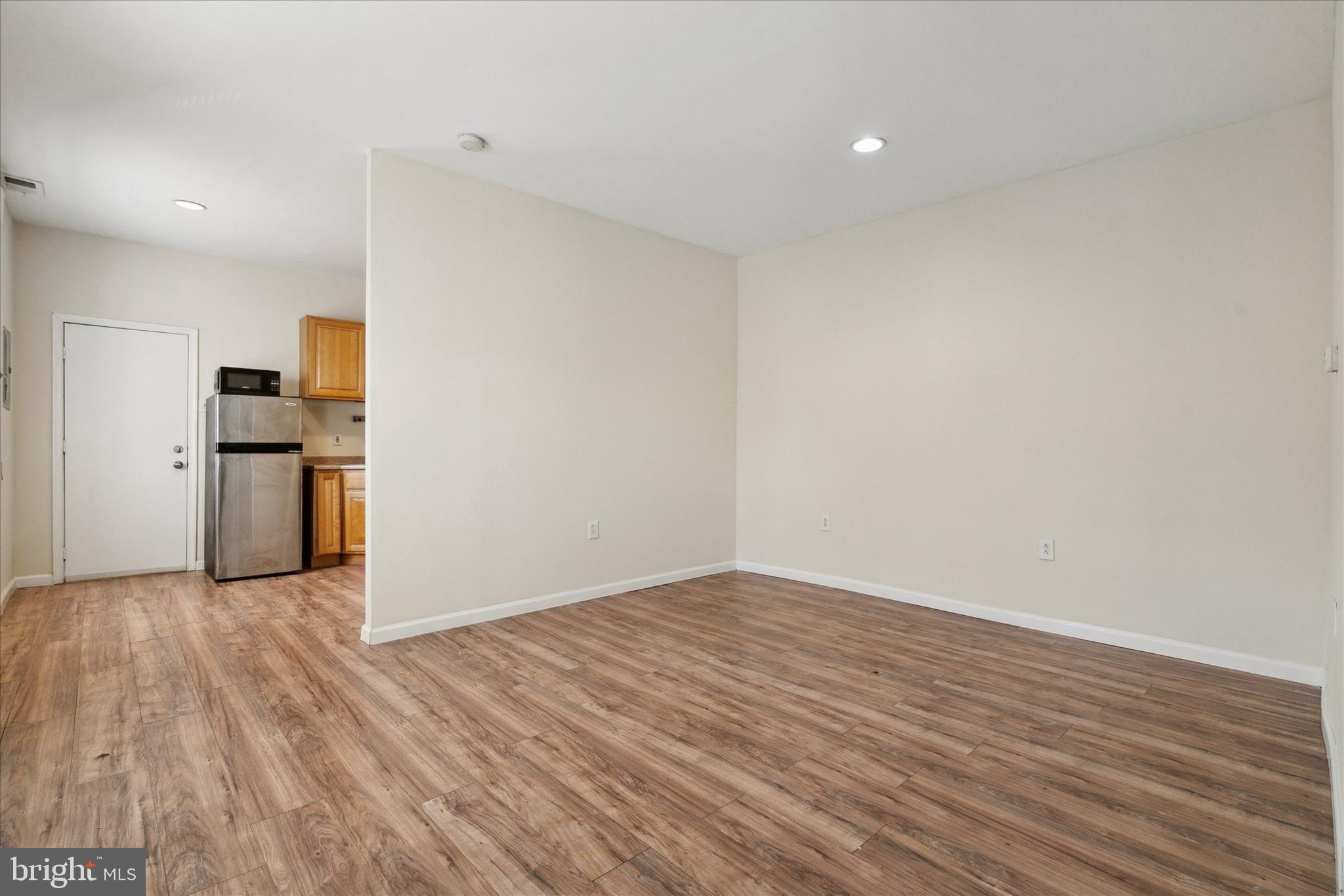 NEWBOLD - Commercial Sale