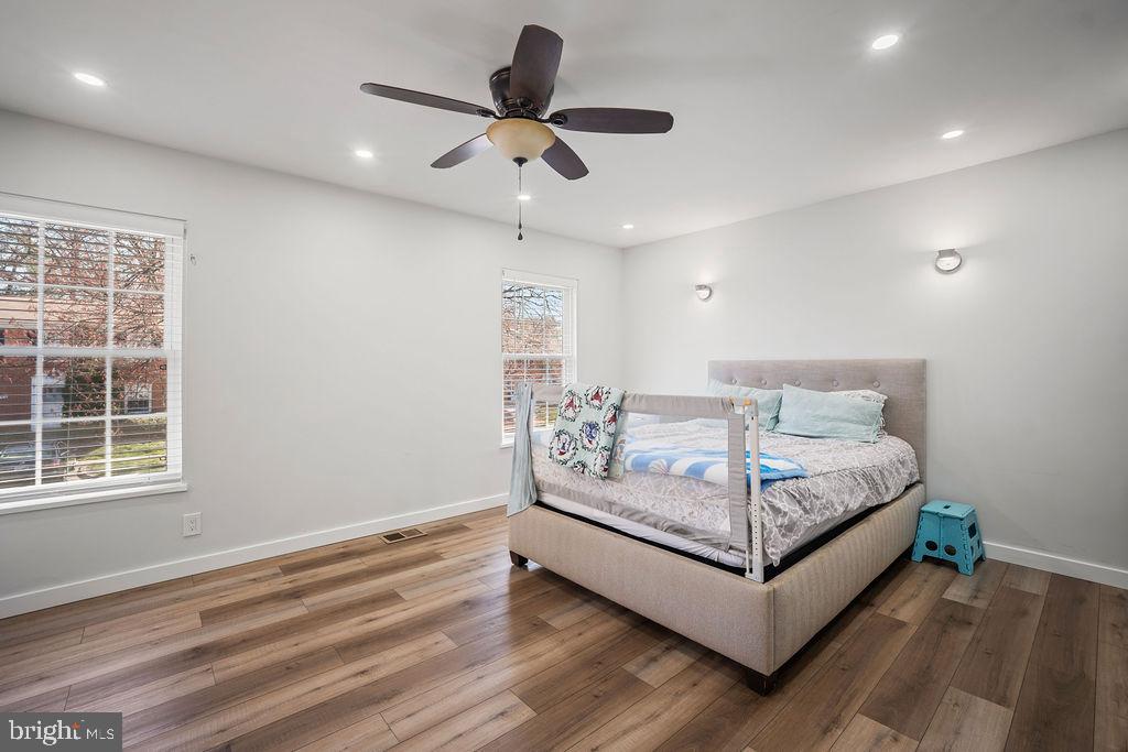 PEMBROOKE - Residential