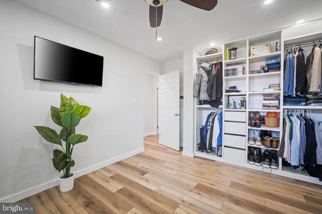 PEMBROOKE - Residential