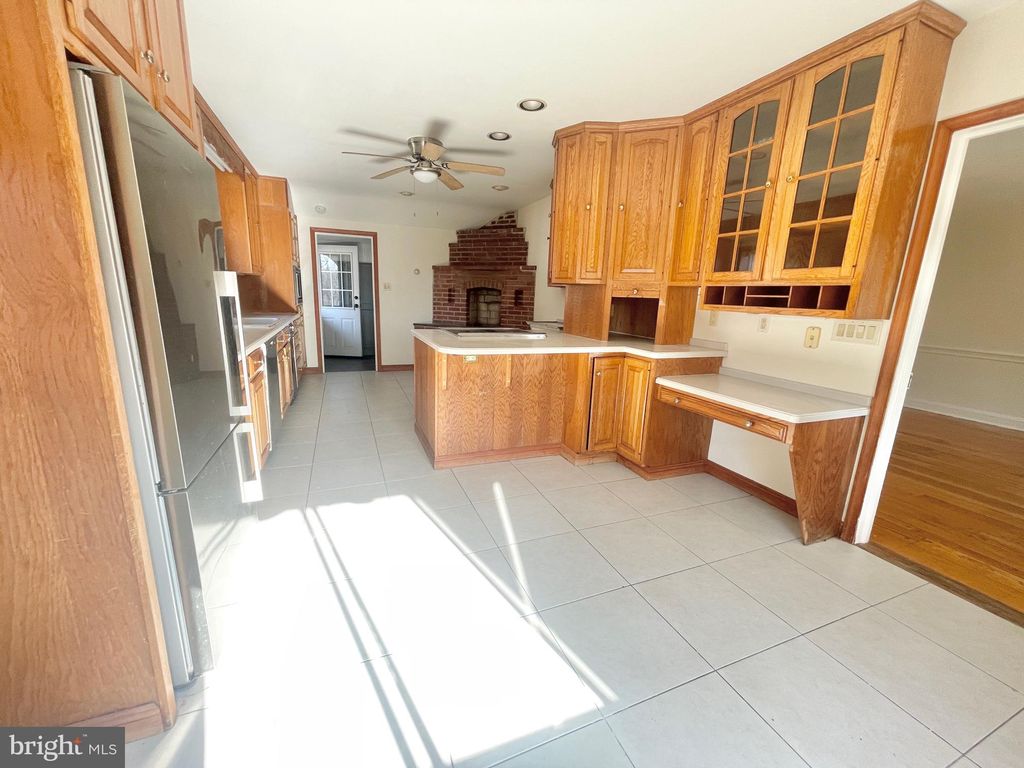 Photo of 4925 W Chester Pike, NEWTOWN SQUARE, PA 19073 (MLS # PADE2106928)