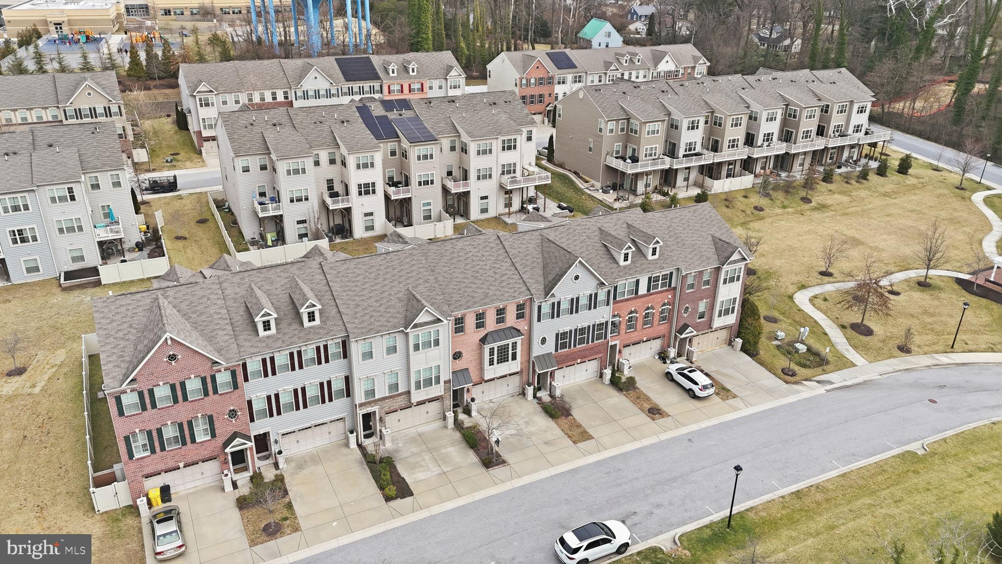 ADMIRALS RIDGE - Residential