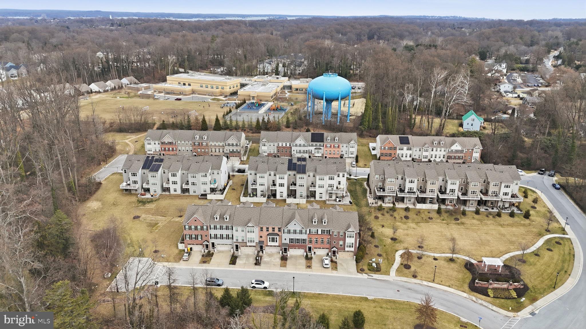 ADMIRALS RIDGE - Residential
