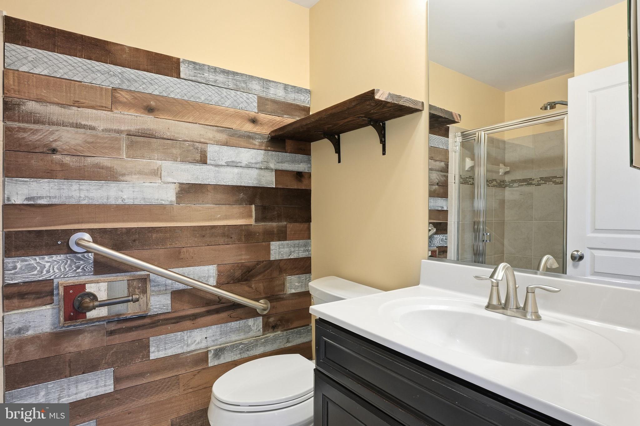 ADMIRALS RIDGE - Residential