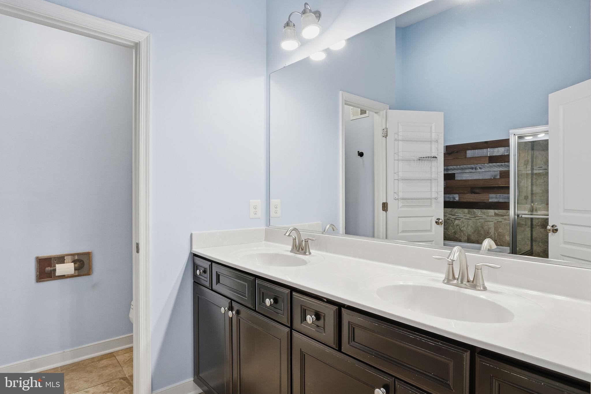 ADMIRALS RIDGE - Residential