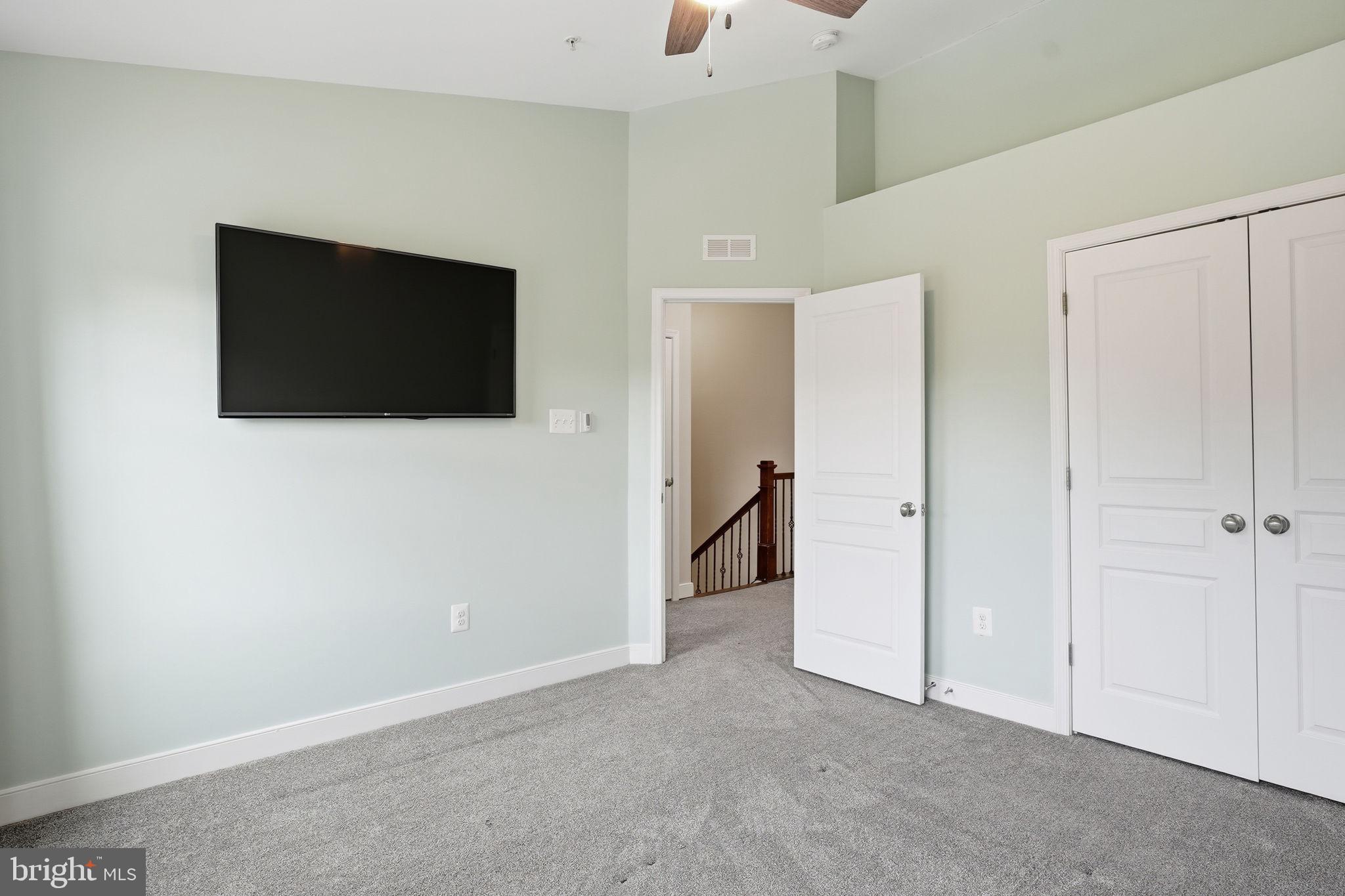 ADMIRALS RIDGE - Residential