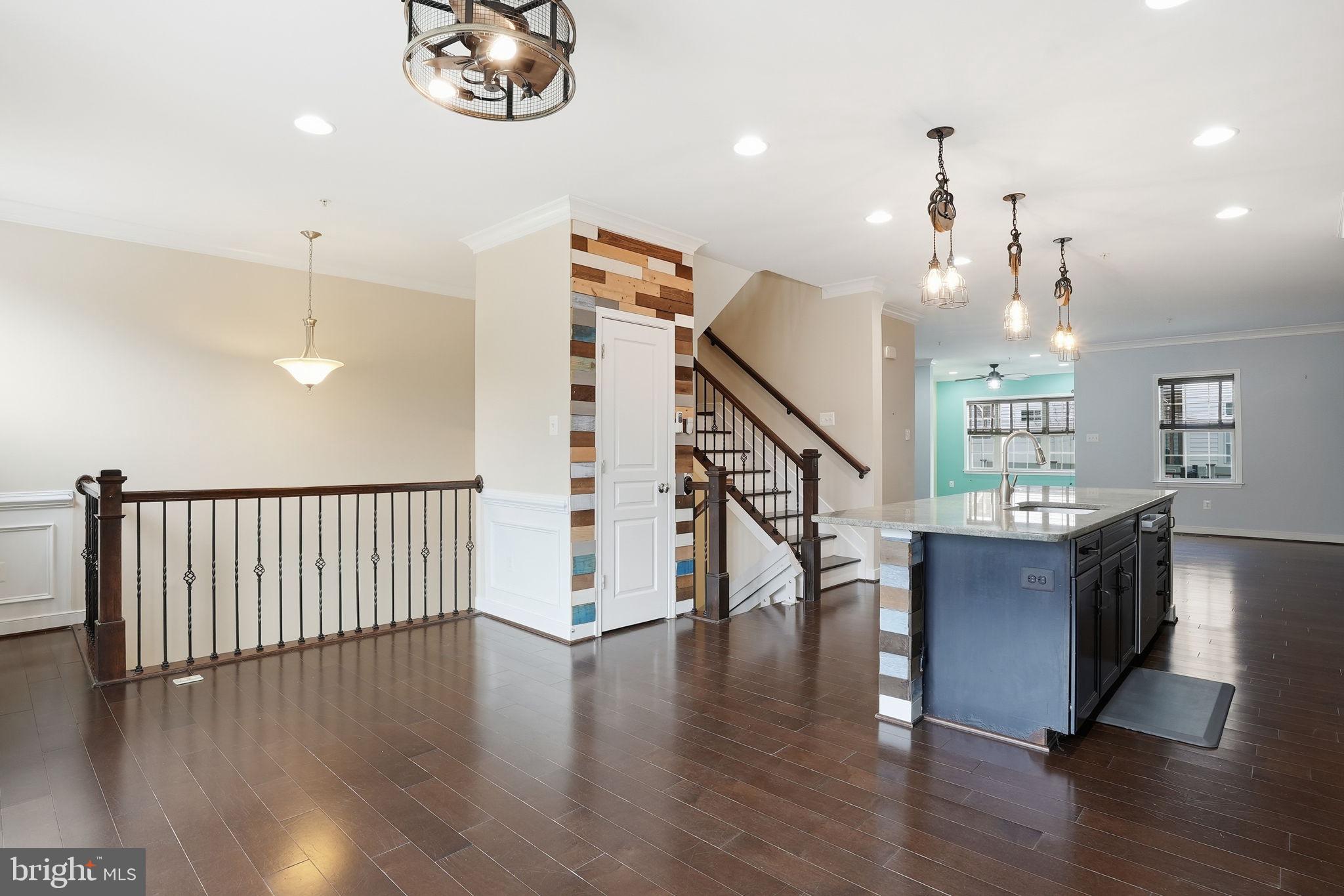 ADMIRALS RIDGE - Residential