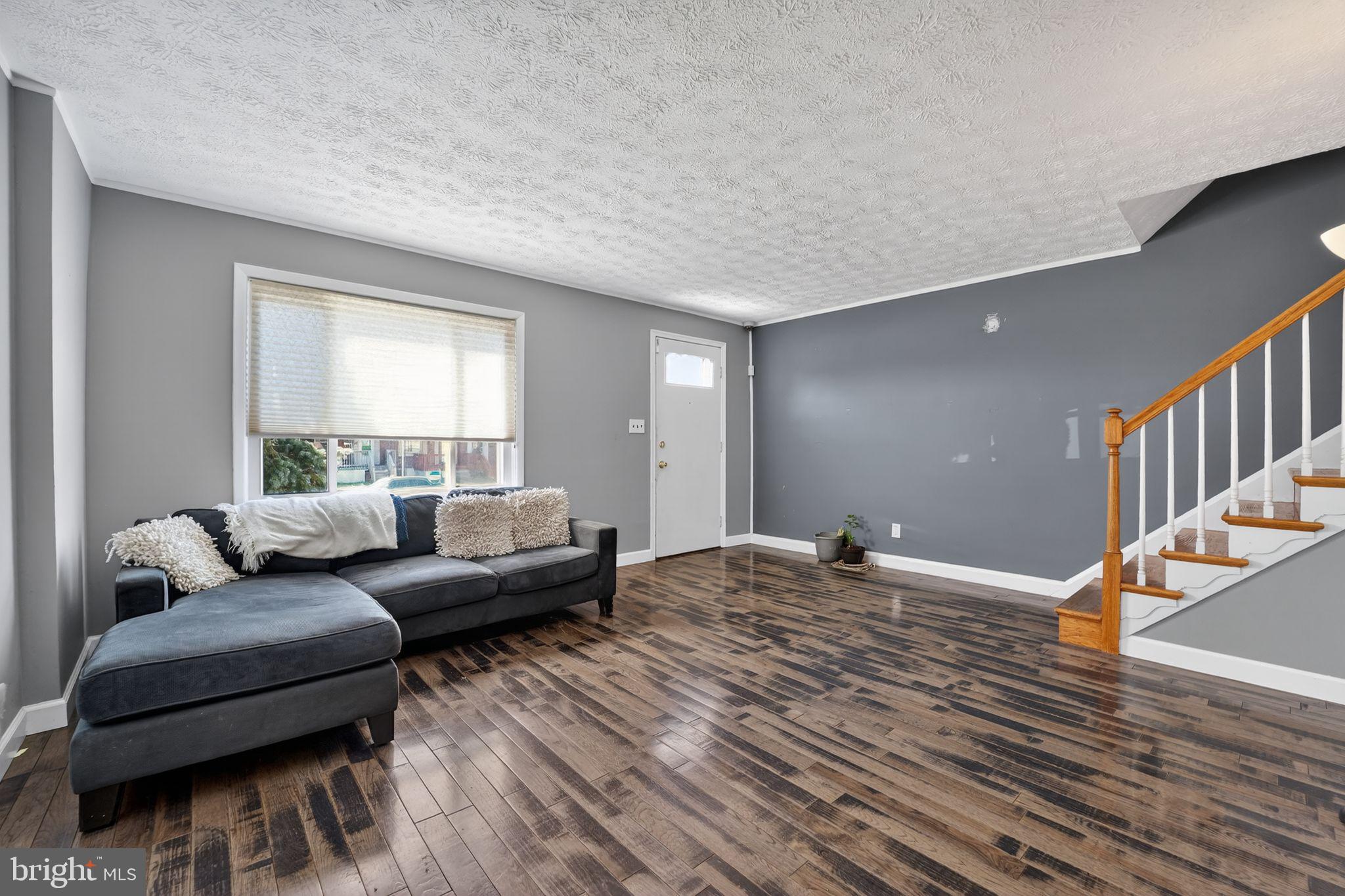 HAWTHORNE - Residential