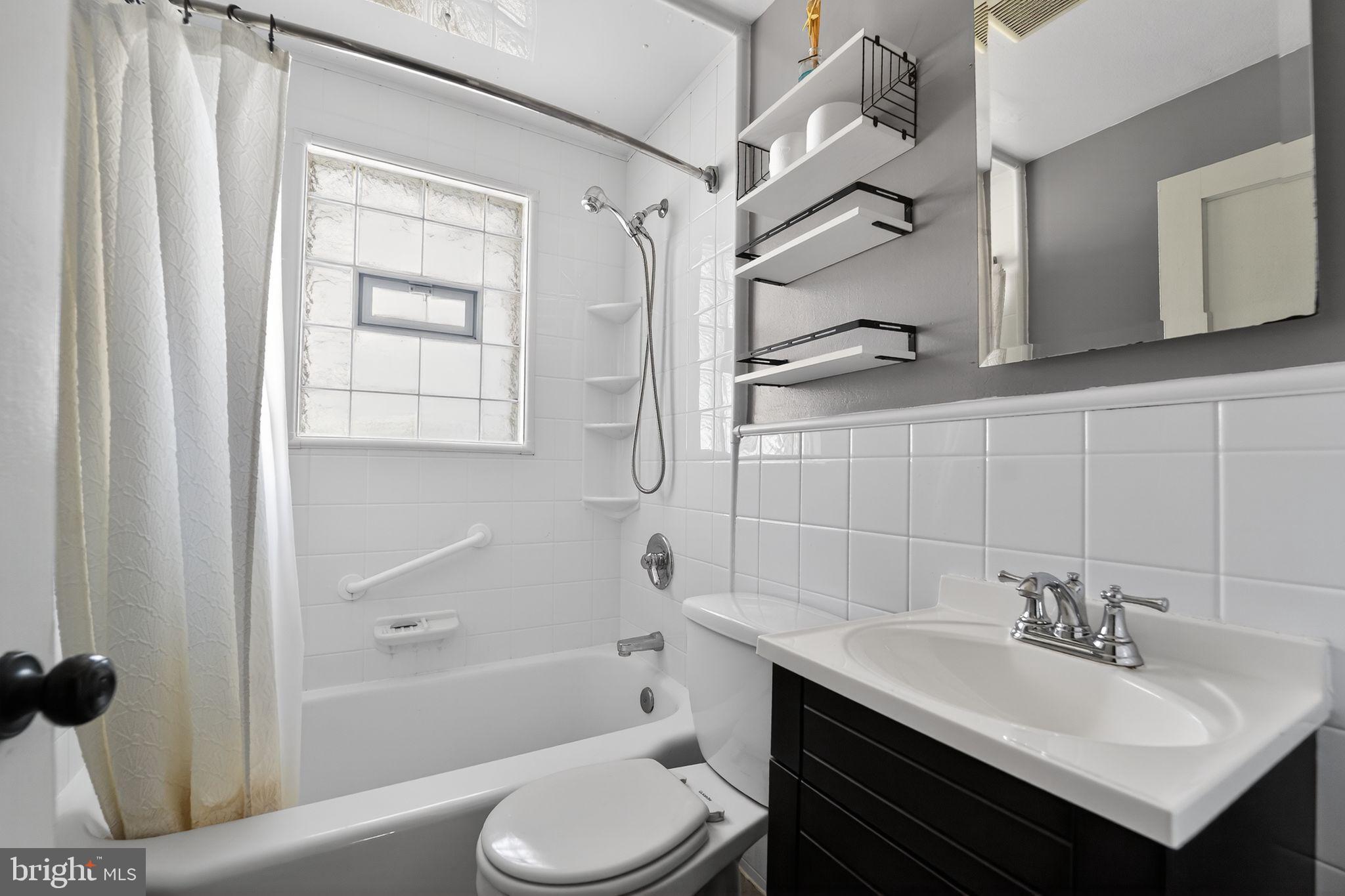 HAWTHORNE - Residential