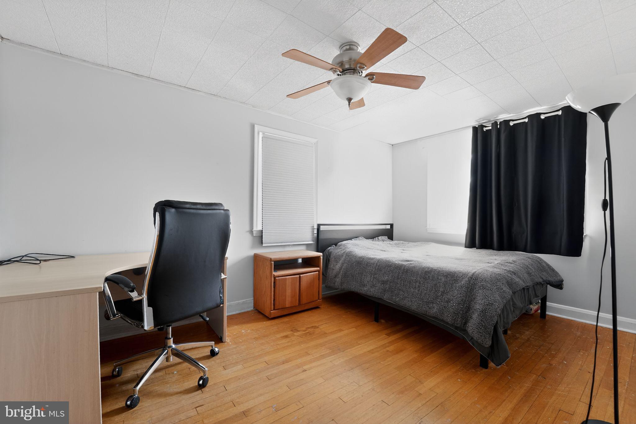 HAWTHORNE - Residential