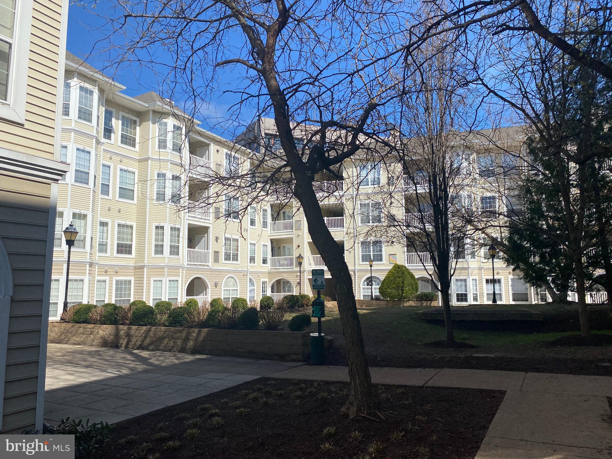 PALAZZO AT PARK CENTER - Residential