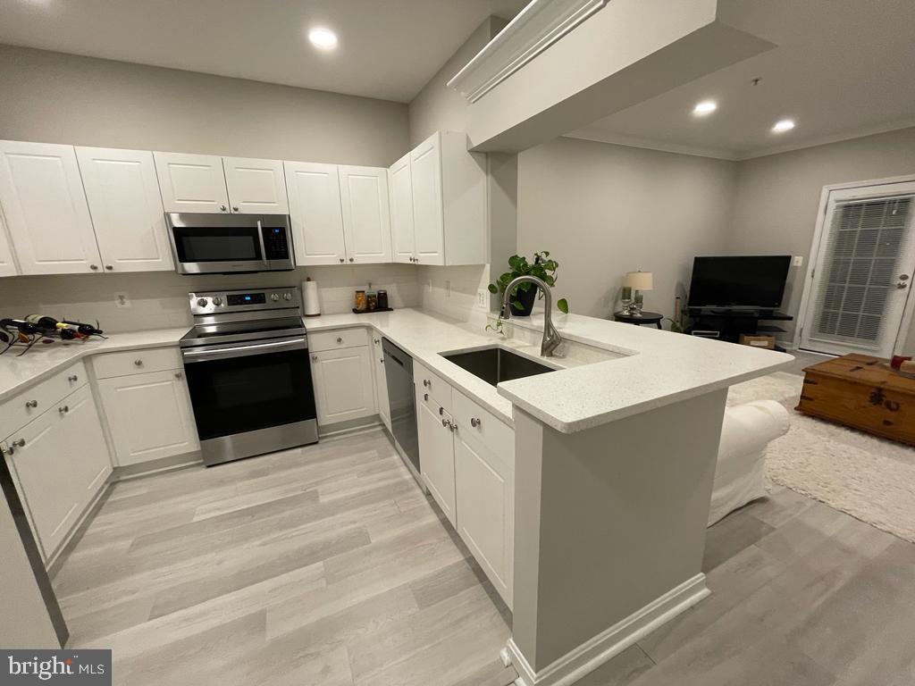 PALAZZO AT PARK CENTER - Residential