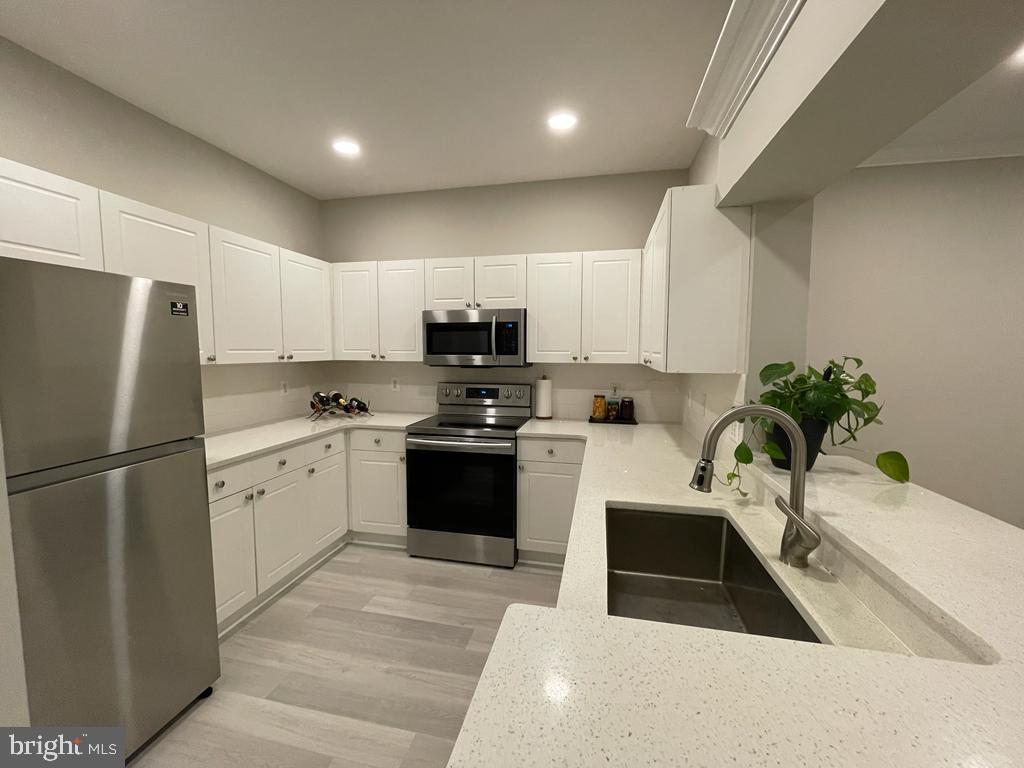 PALAZZO AT PARK CENTER - Residential