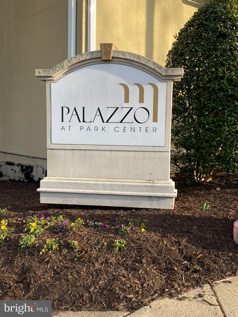 PALAZZO AT PARK CENTER - Residential