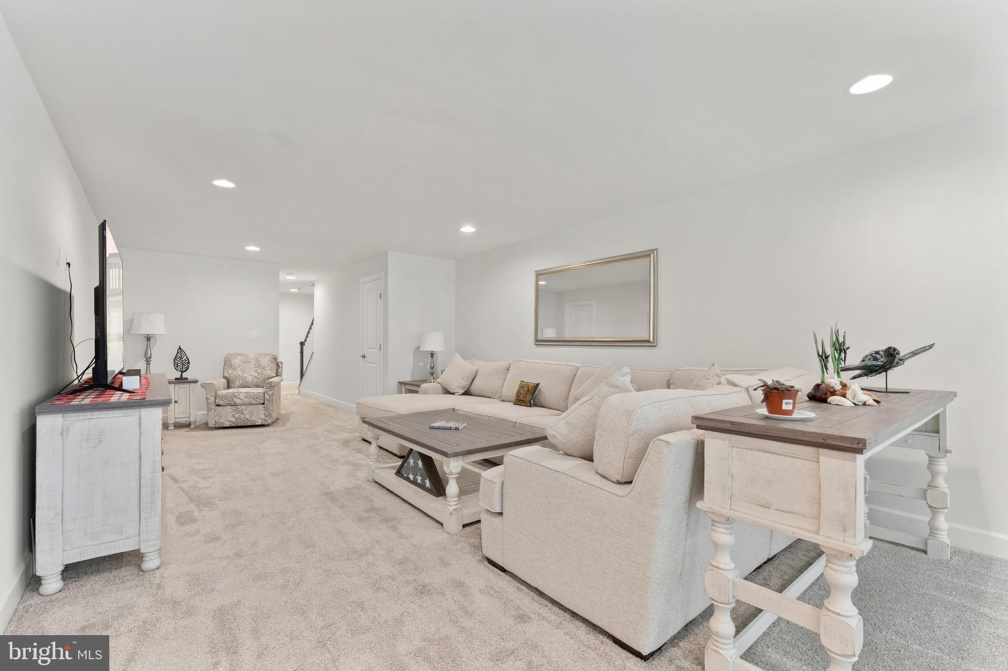 EMBREY MILL - Residential