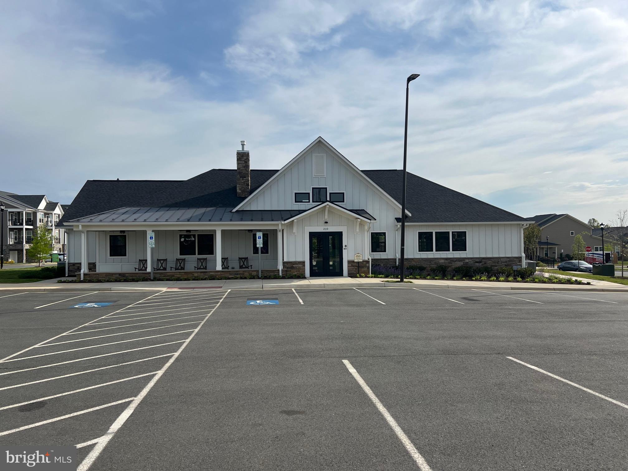 EMBREY MILL - Residential