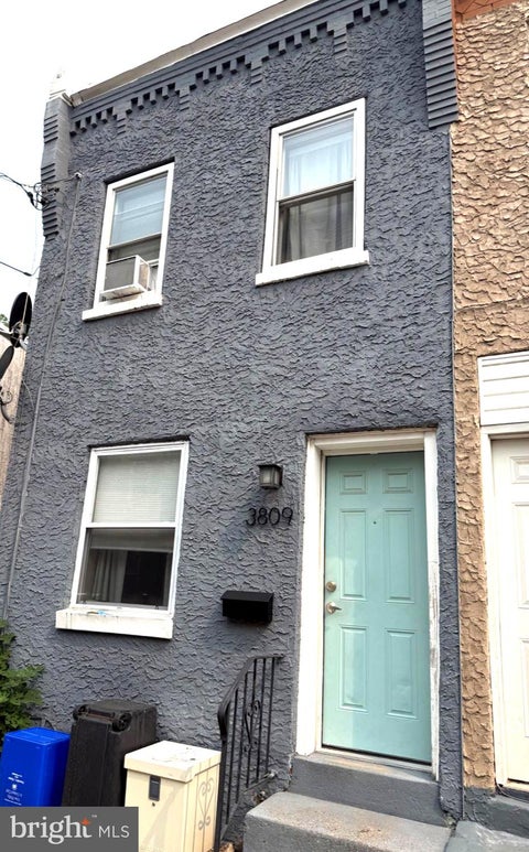 Townhouse For Sale - 3809 Melon Street<br/> PHILADELPHIA, PA 19104