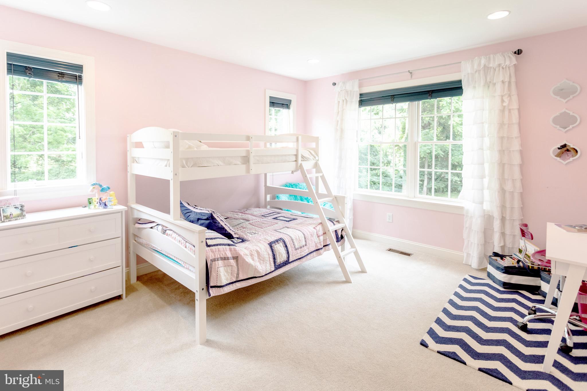 ASHWOOD - Residential