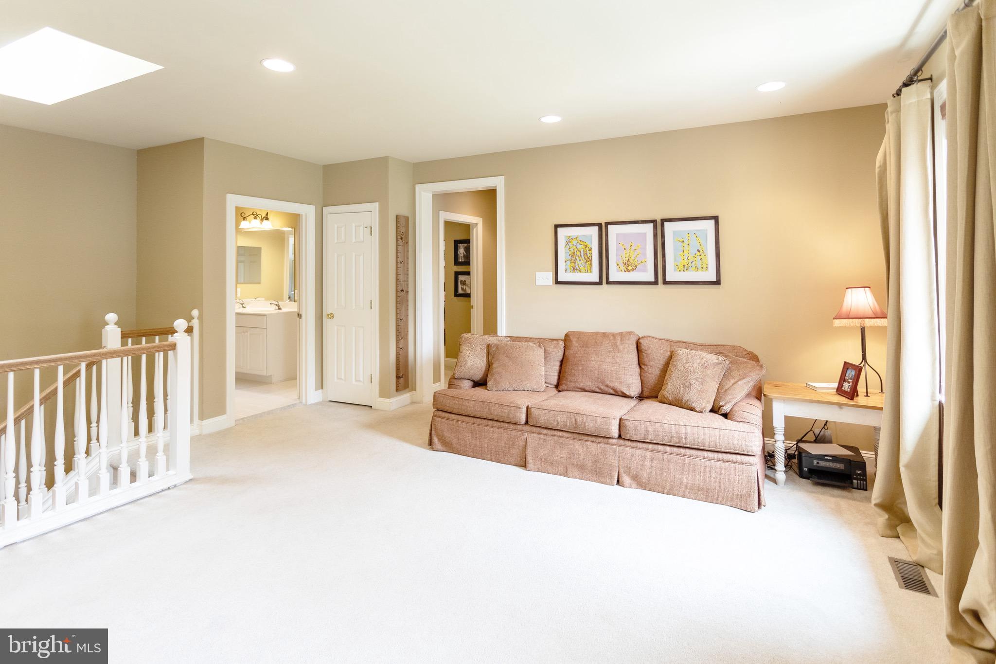 ASHWOOD - Residential