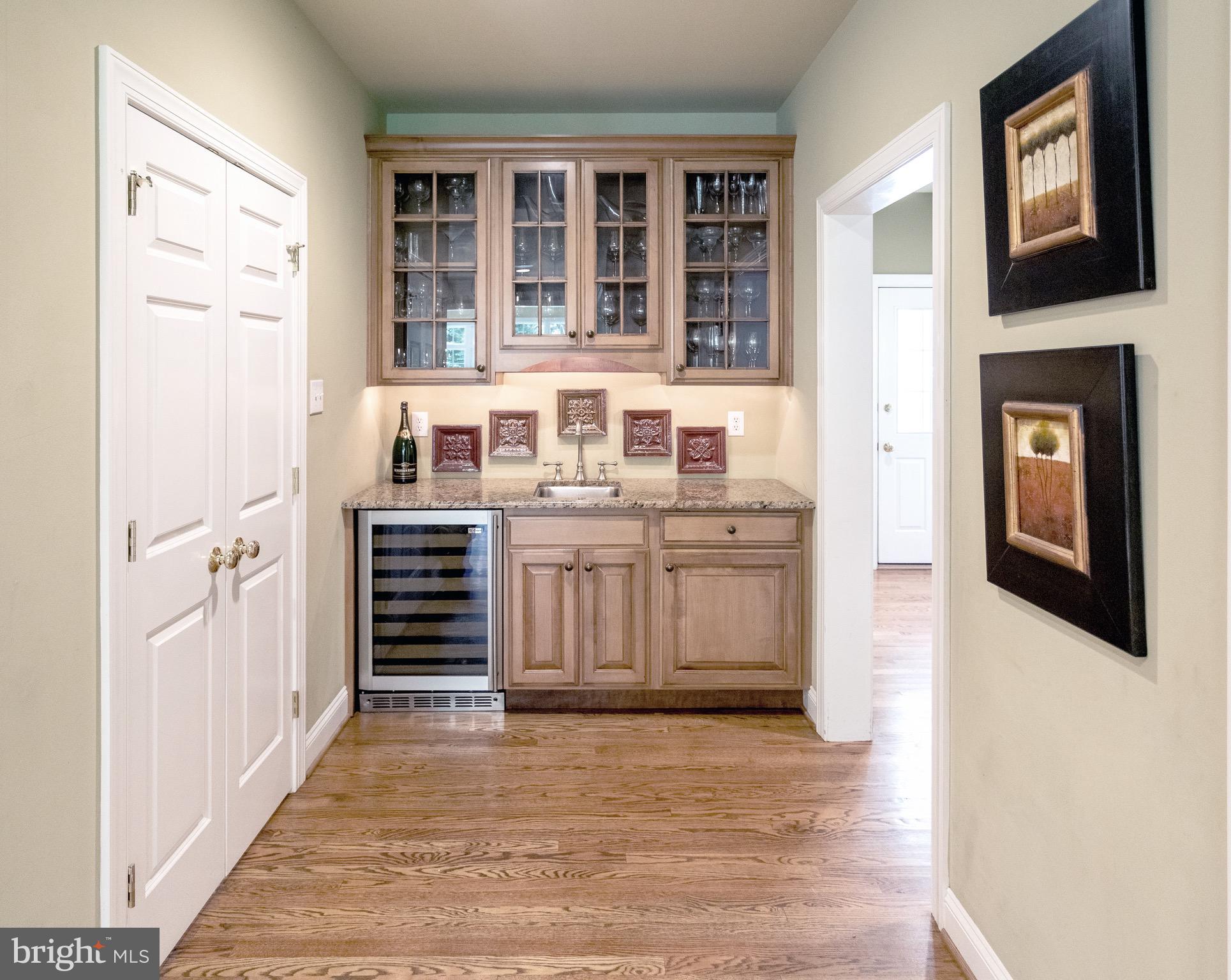 ASHWOOD - Residential