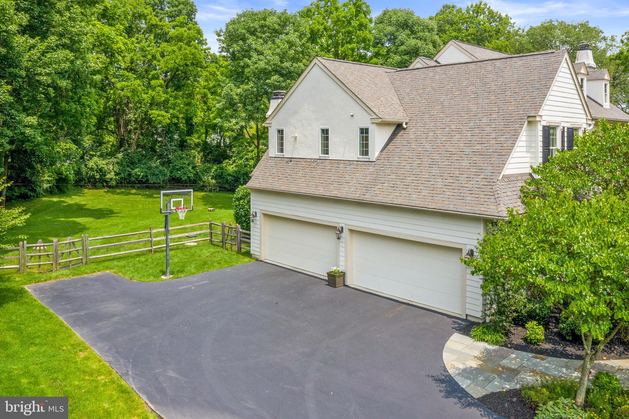 ASHWOOD - Residential