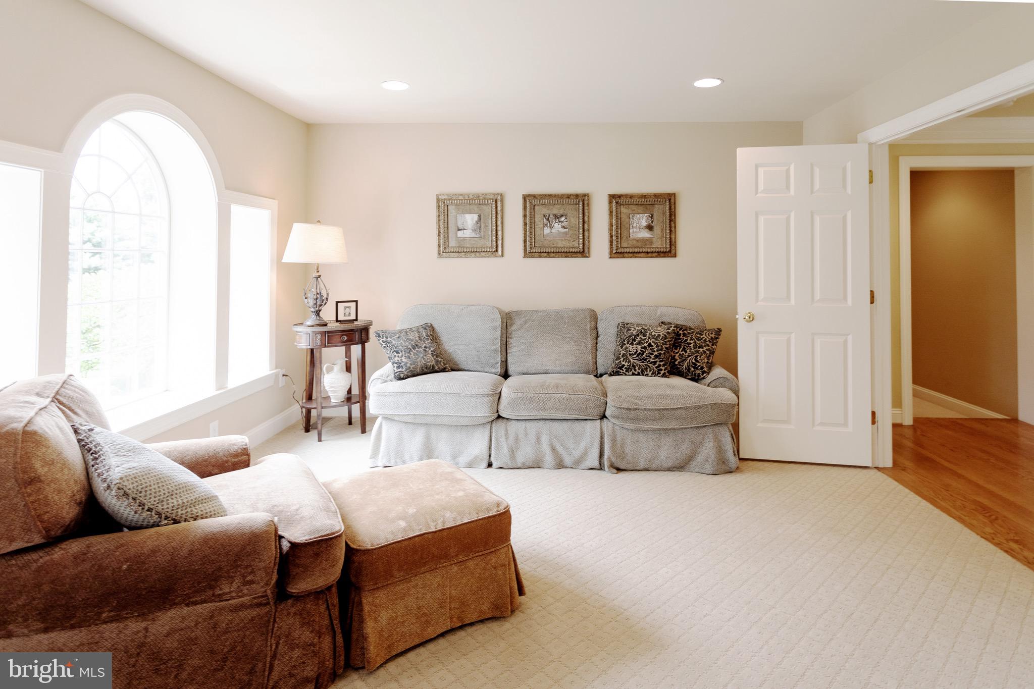 ASHWOOD - Residential