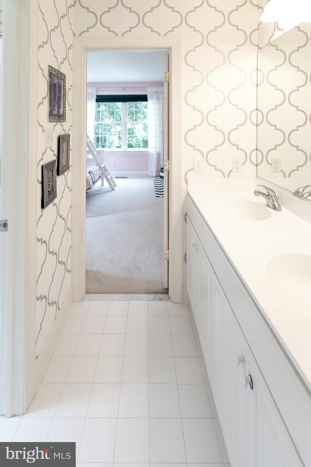 ASHWOOD - Residential