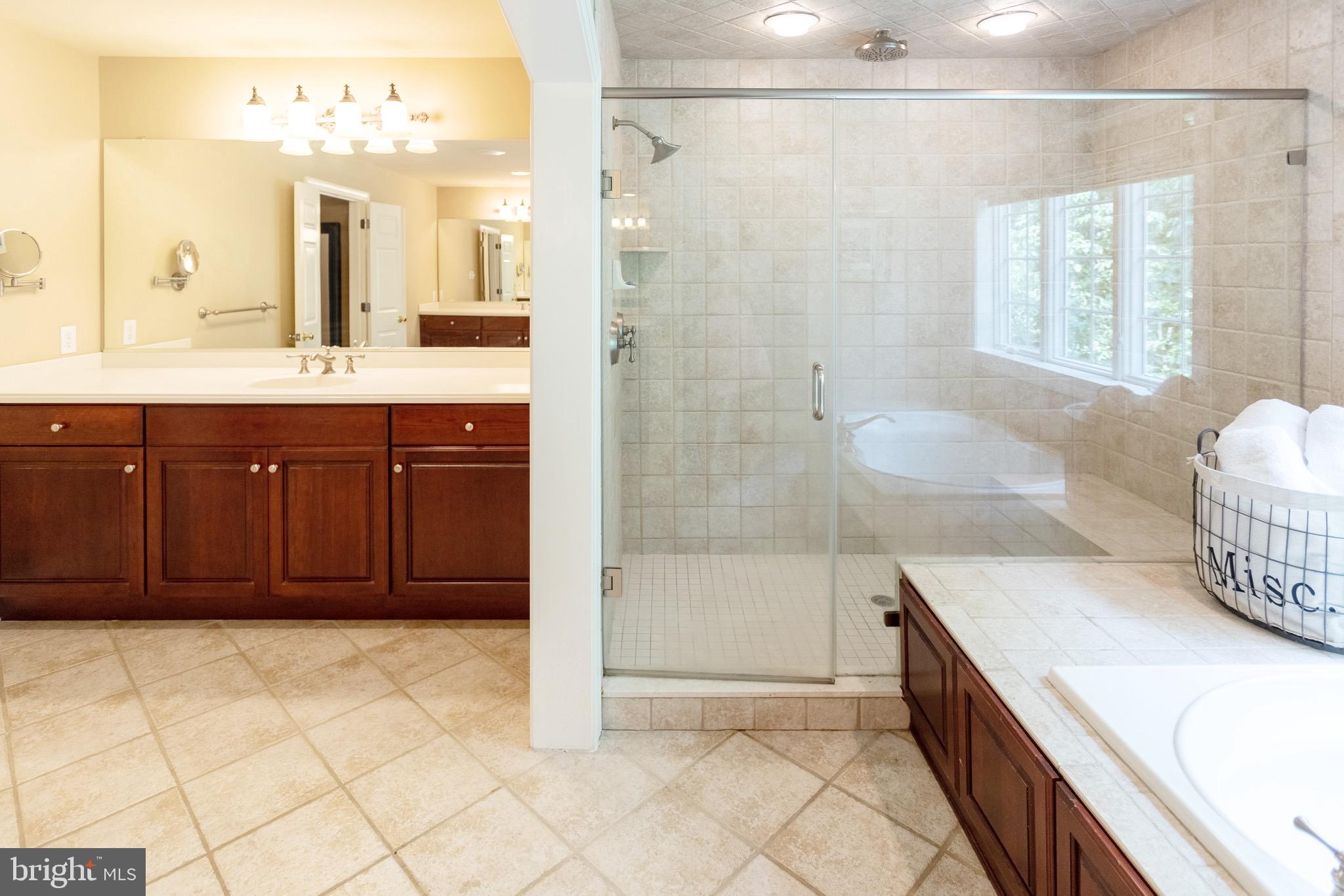 ASHWOOD - Residential