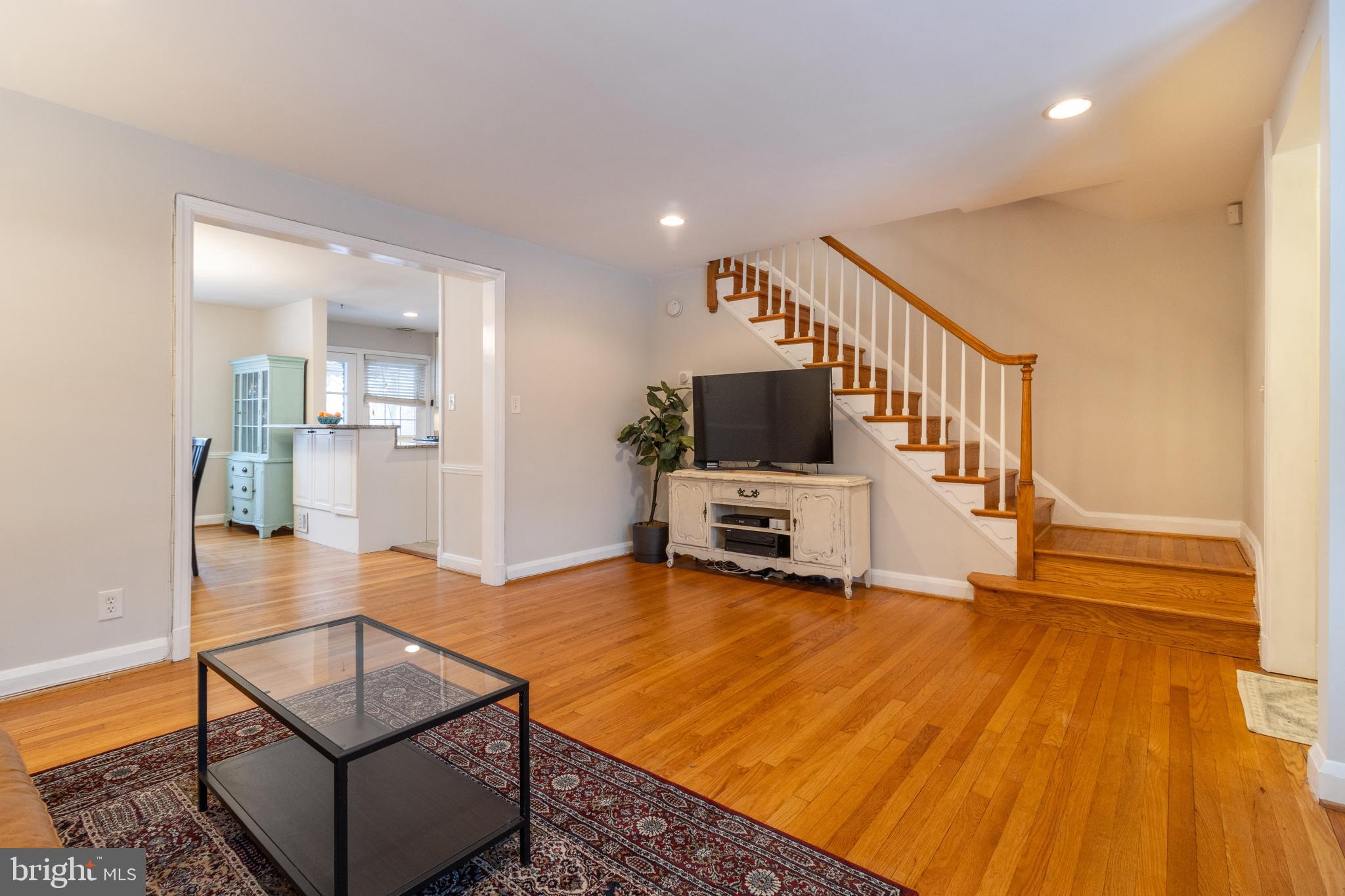 ACADEMY HEIGHTS - Residential