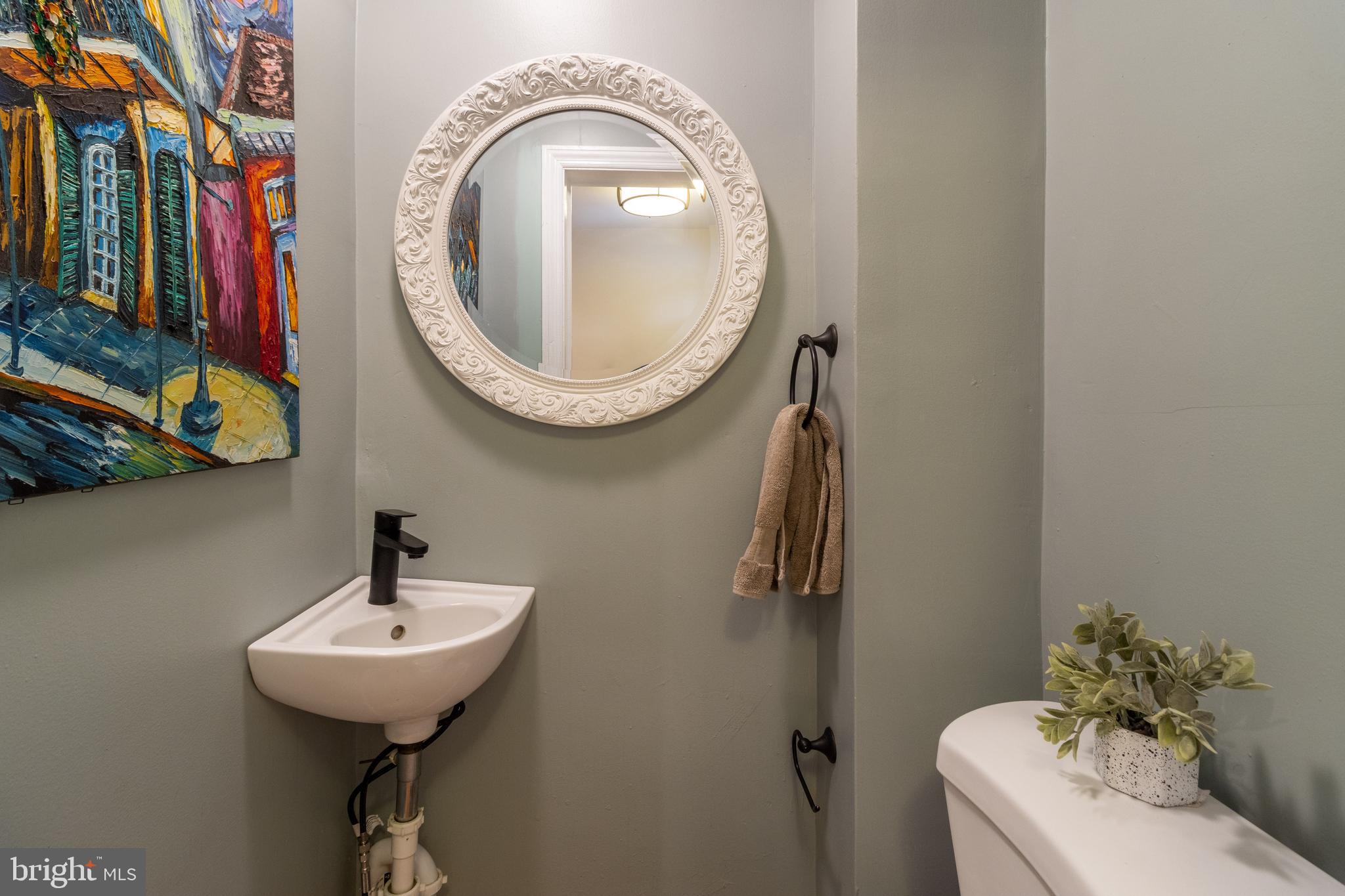 ACADEMY HEIGHTS - Residential