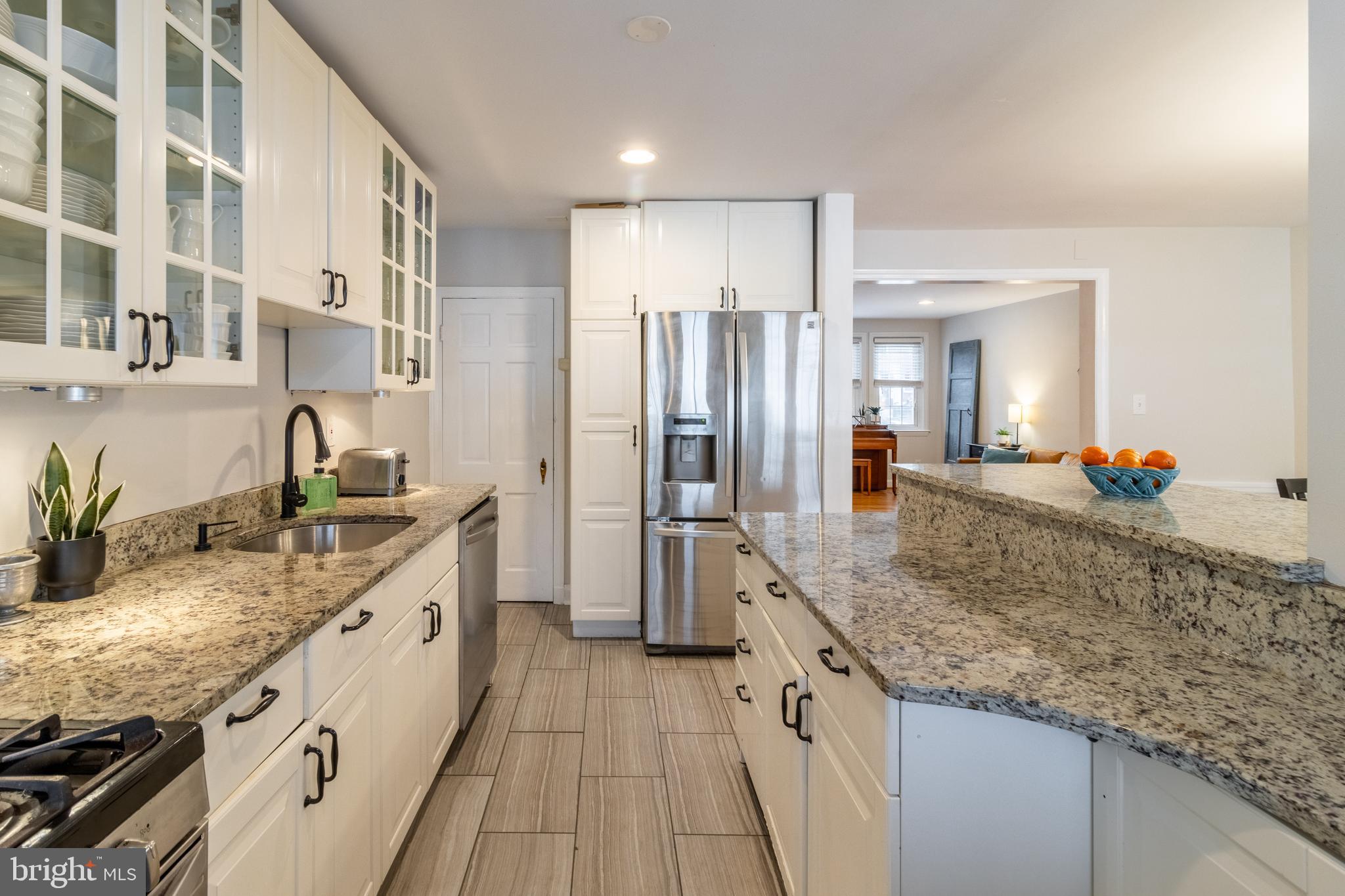 ACADEMY HEIGHTS - Residential