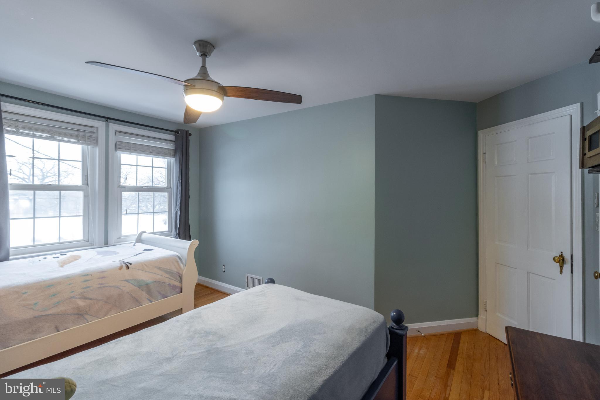 ACADEMY HEIGHTS - Residential