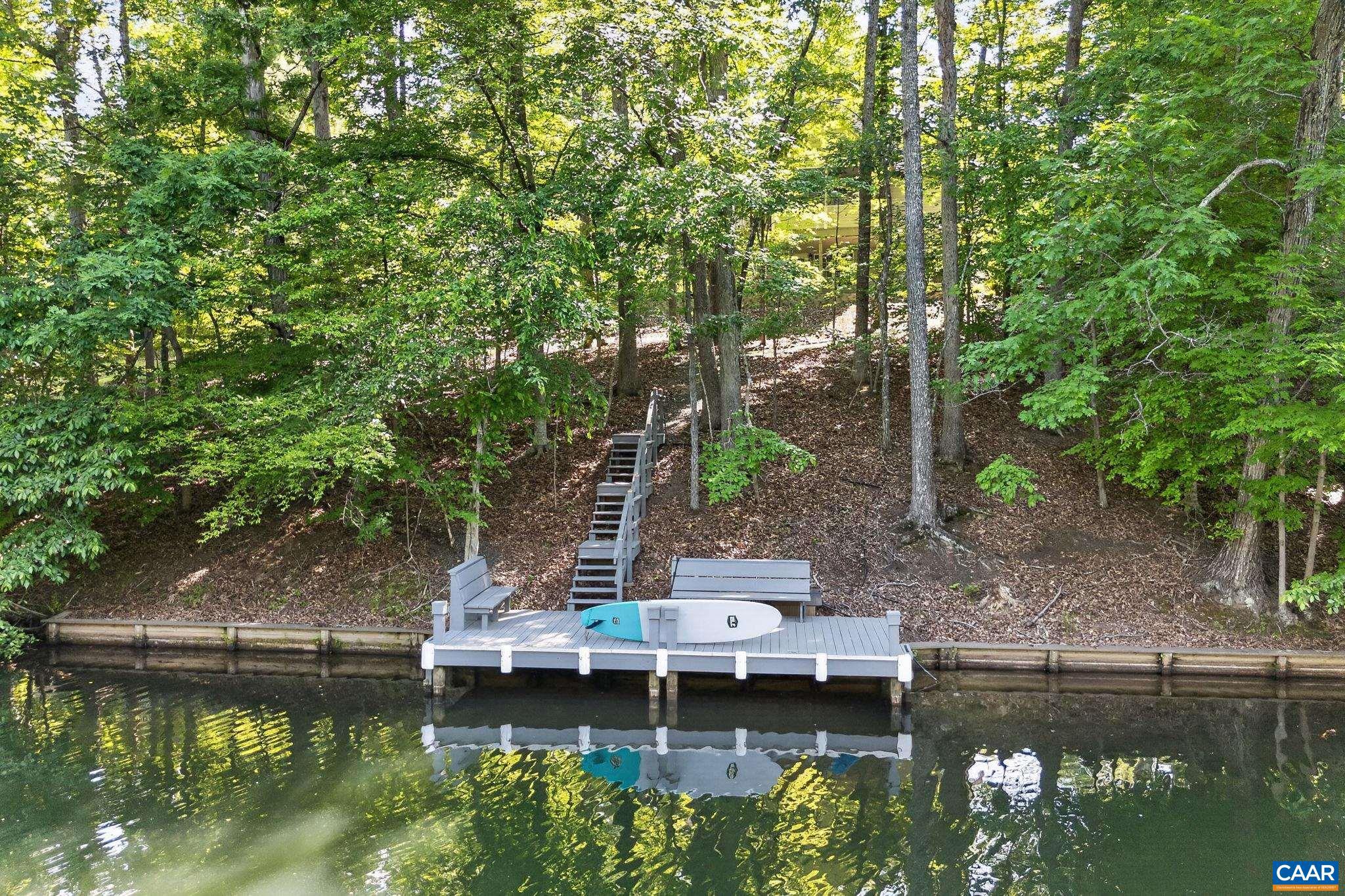 LAKE MONTICELLO - Residential