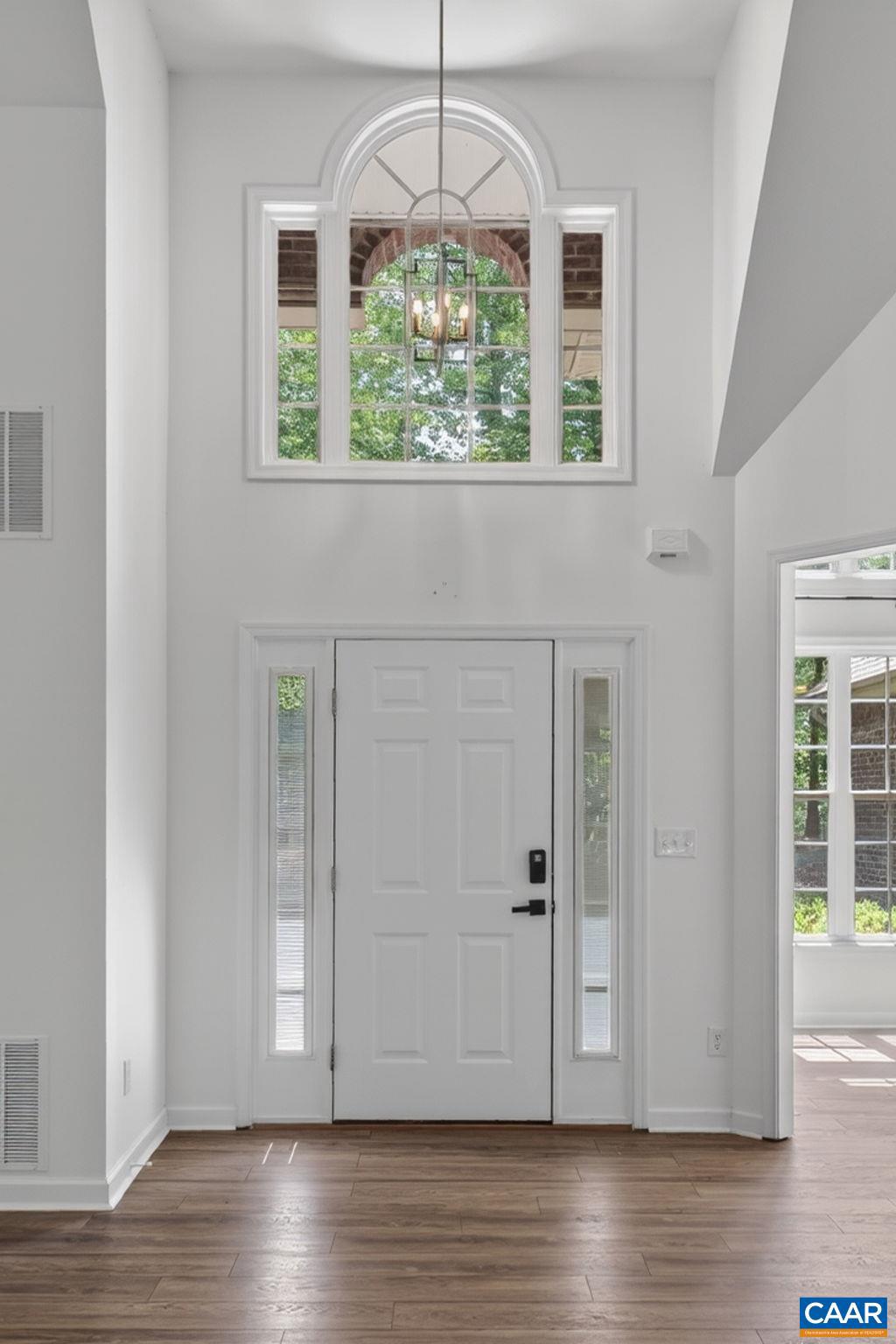 LAKE MONTICELLO - Residential