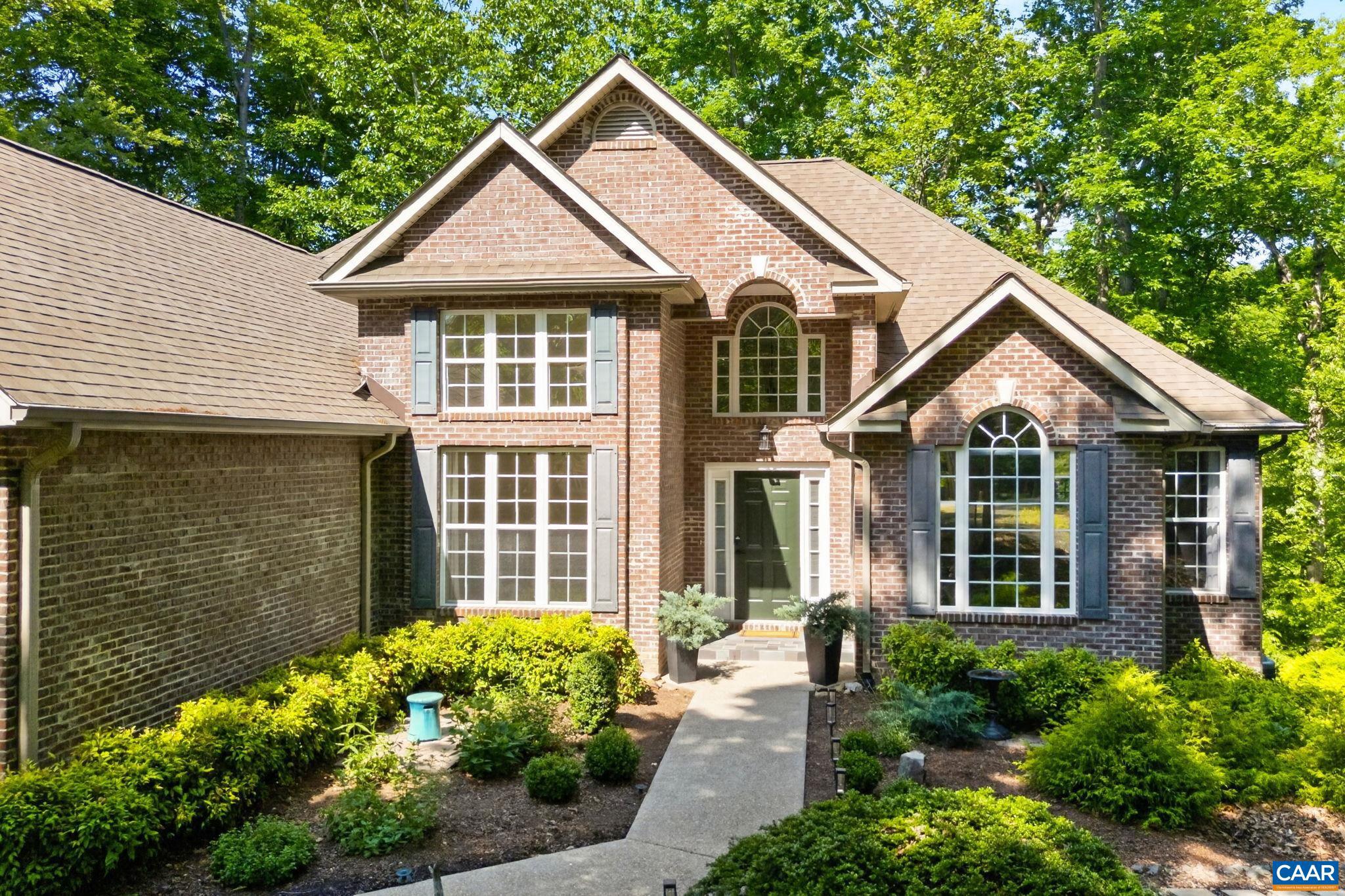 LAKE MONTICELLO - Residential