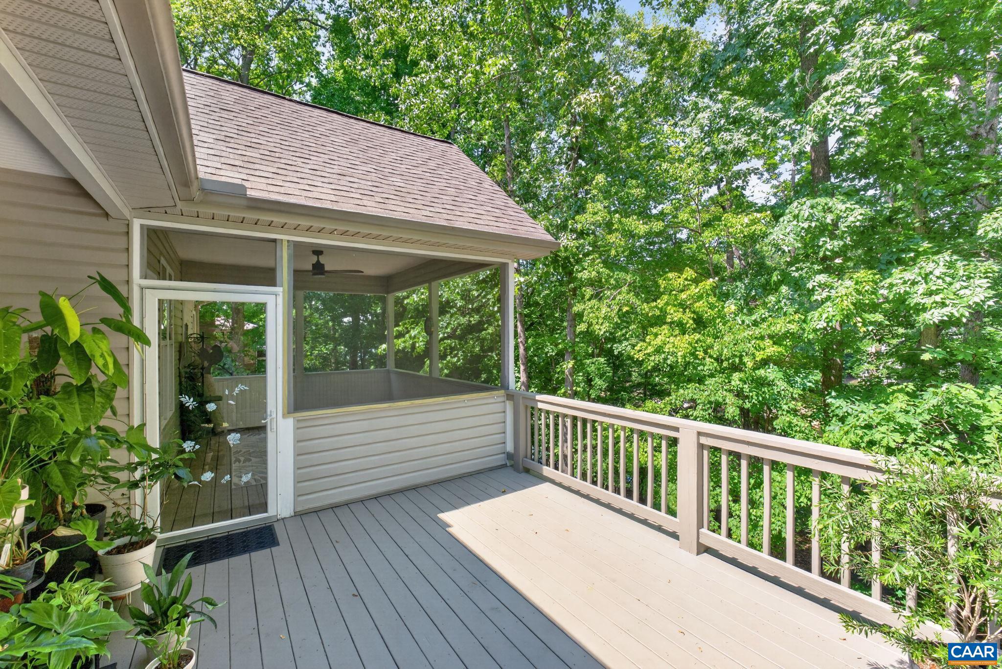 LAKE MONTICELLO - Residential