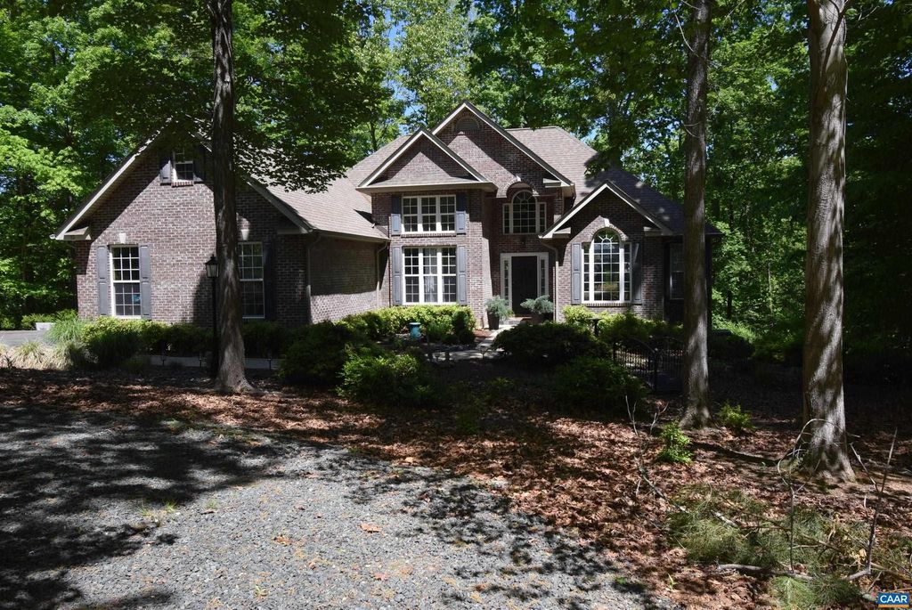 Photo of 13 Condor Rd, PALMYRA, VA 22963 (MLS # 676896)