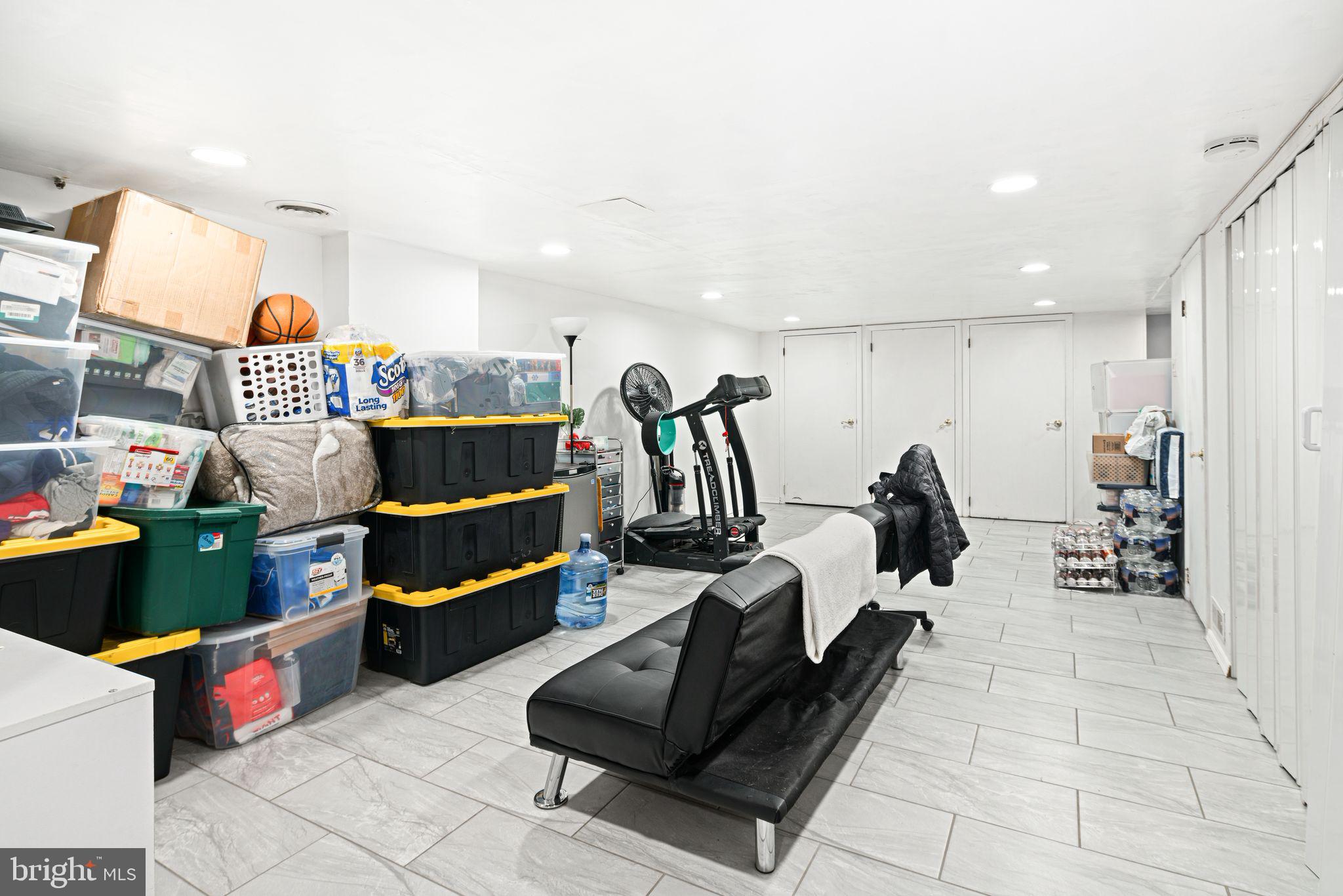 OVERBROOK PARK - Residential