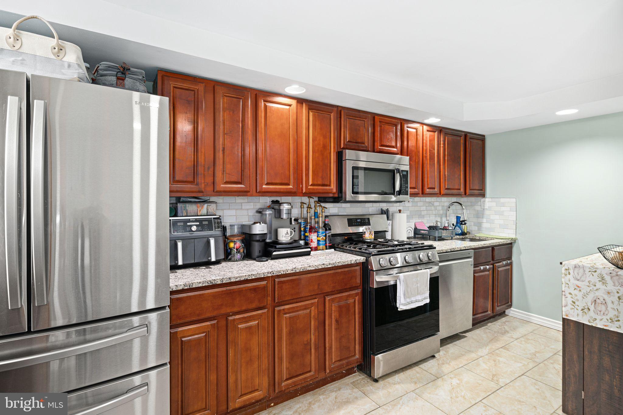 OVERBROOK PARK - Residential