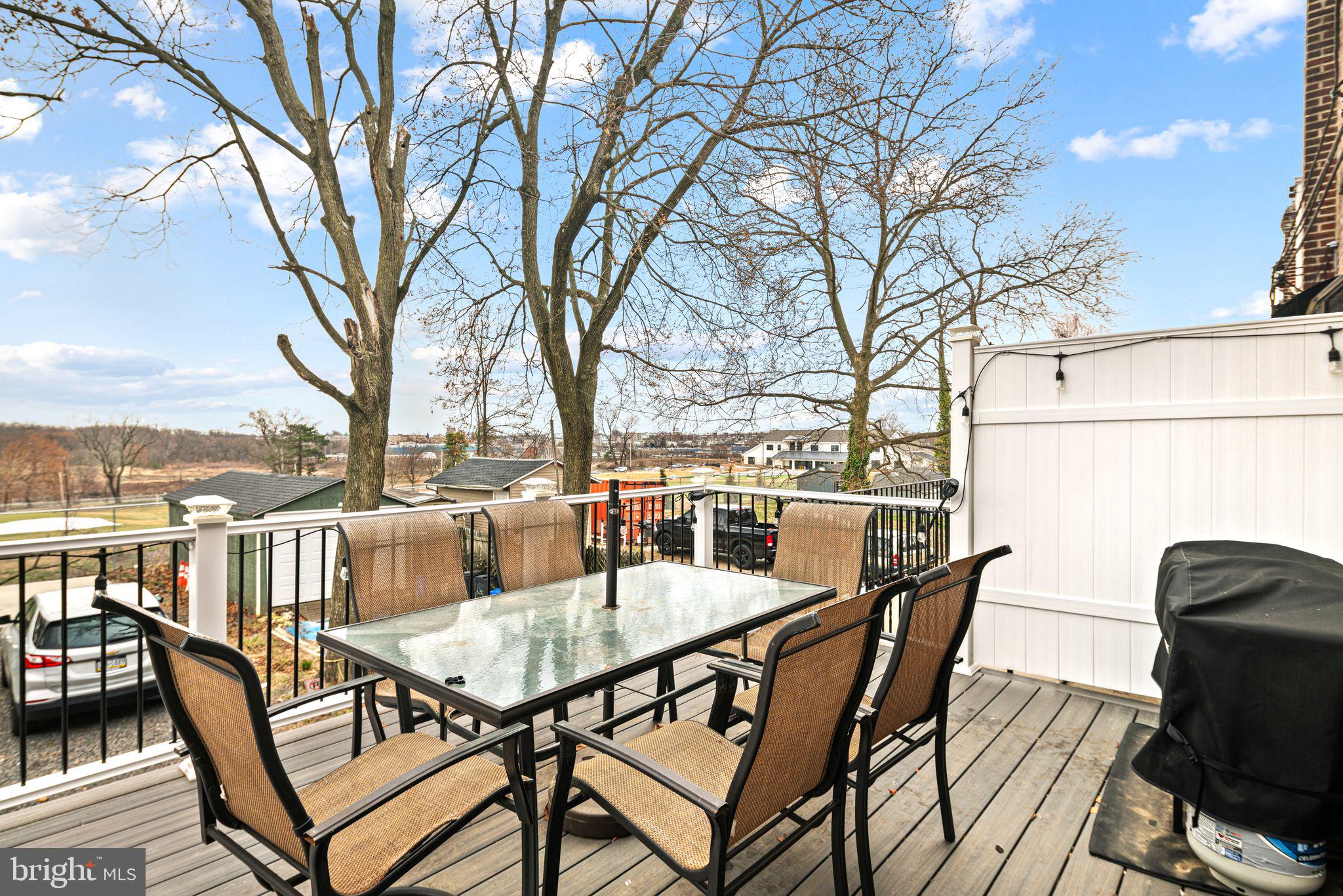 OVERBROOK PARK - Residential