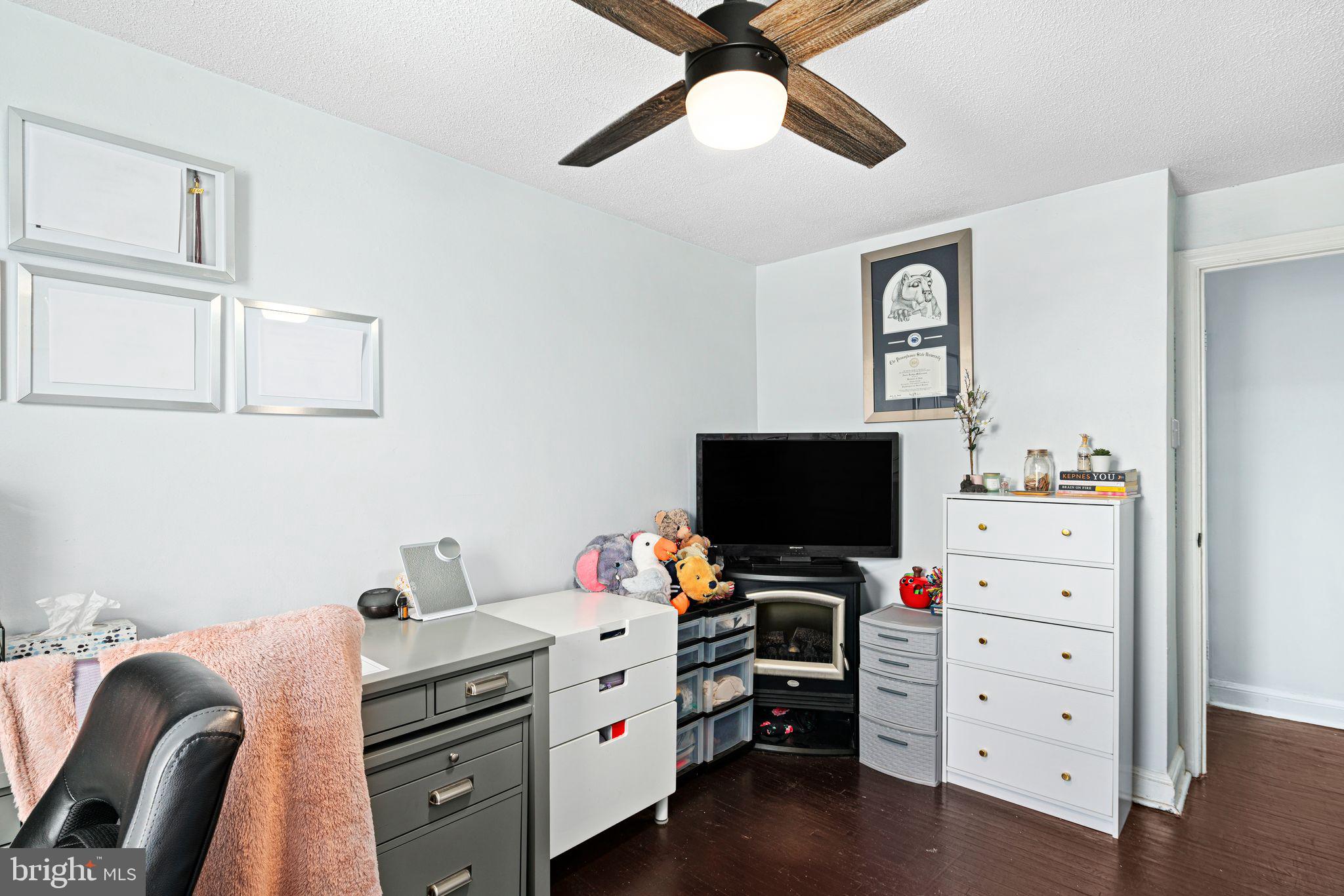 OVERBROOK PARK - Residential