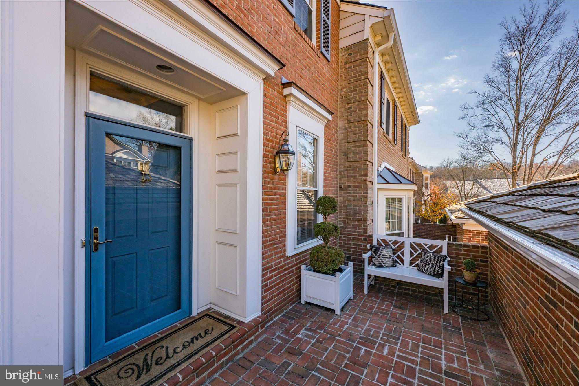 8025 RISING RIDGE ROAD