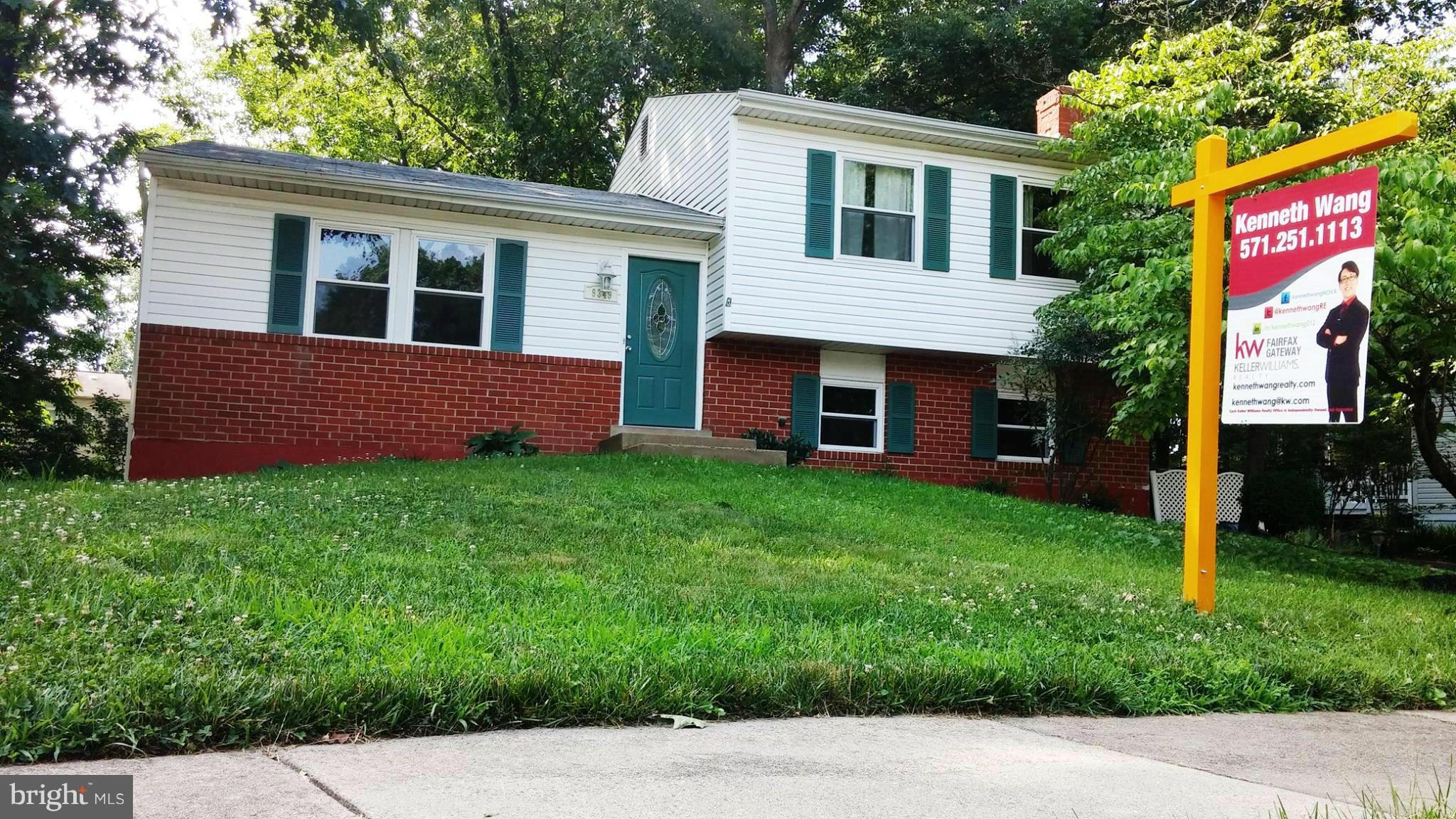 POINT OF WOODS - Residential