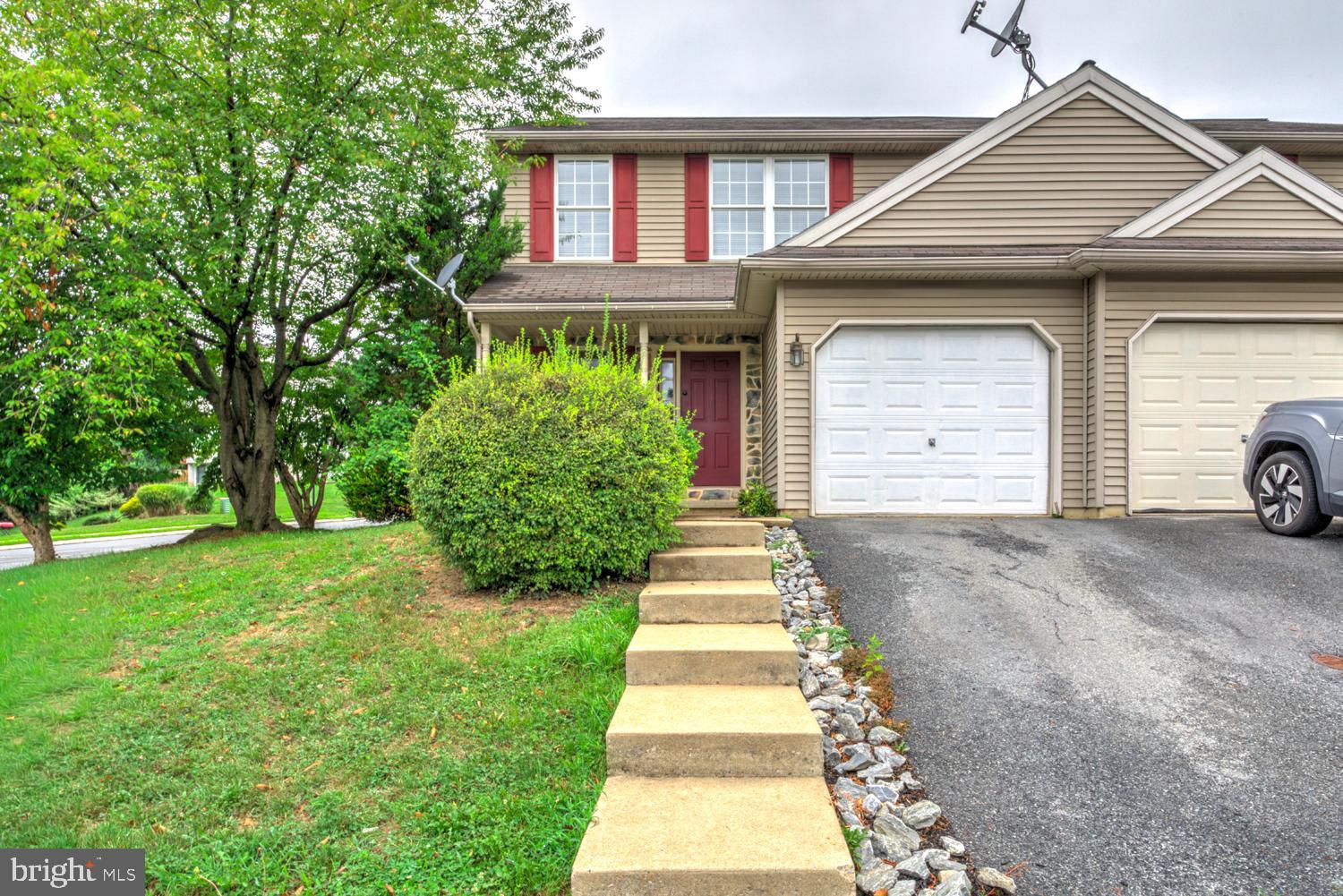 300 ELMSHIRE DRIVE