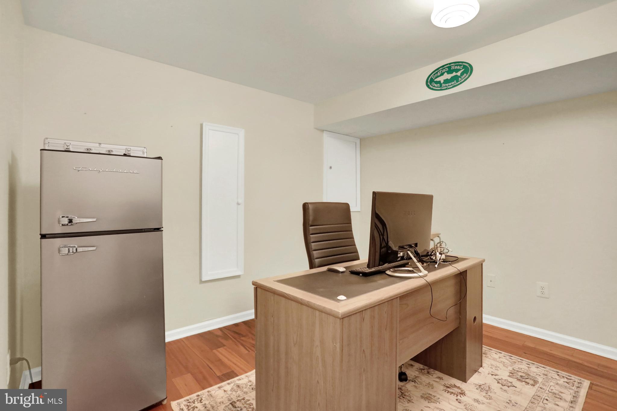 WHITE OAK - Residential