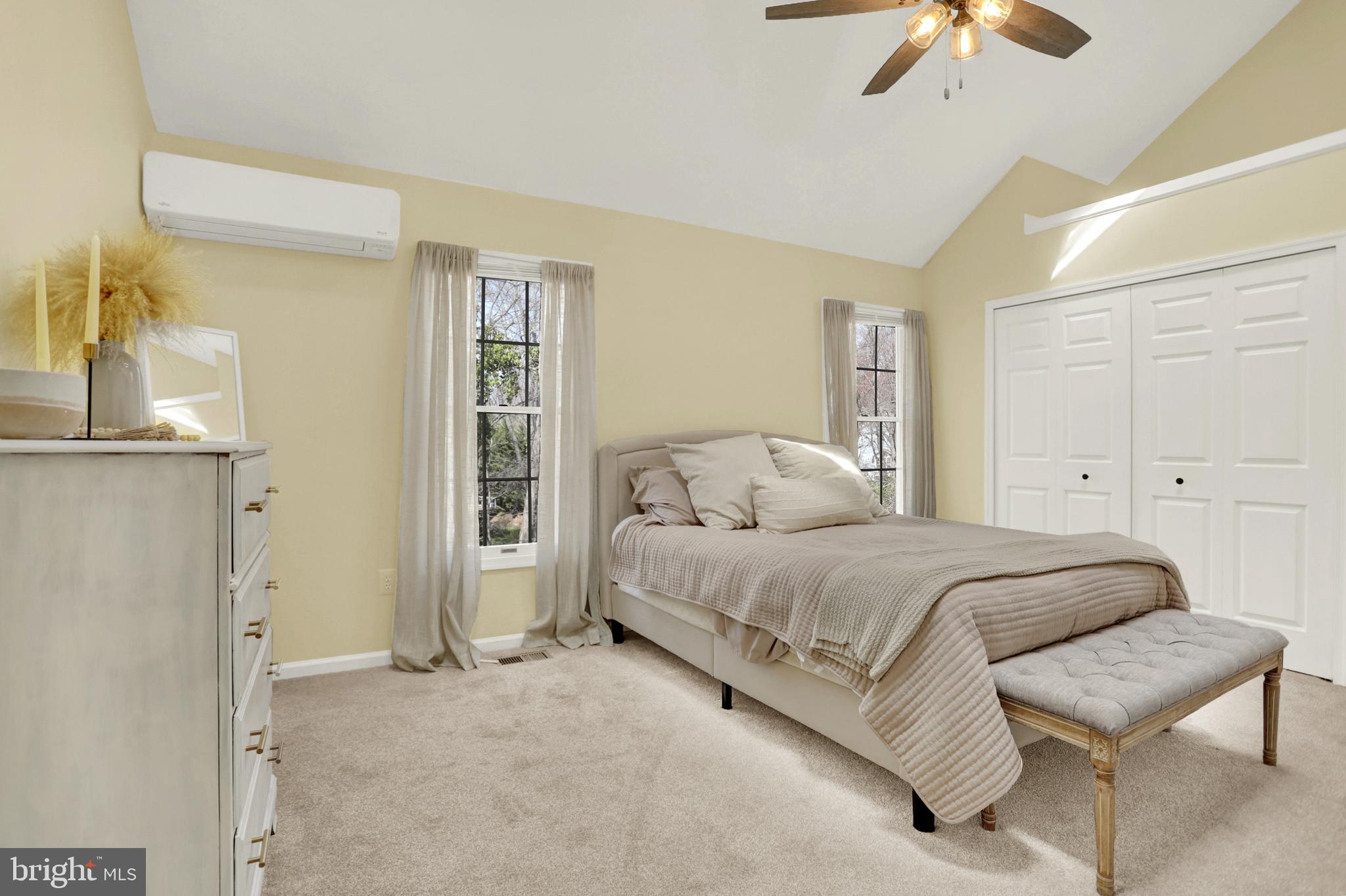 WHITE OAK - Residential