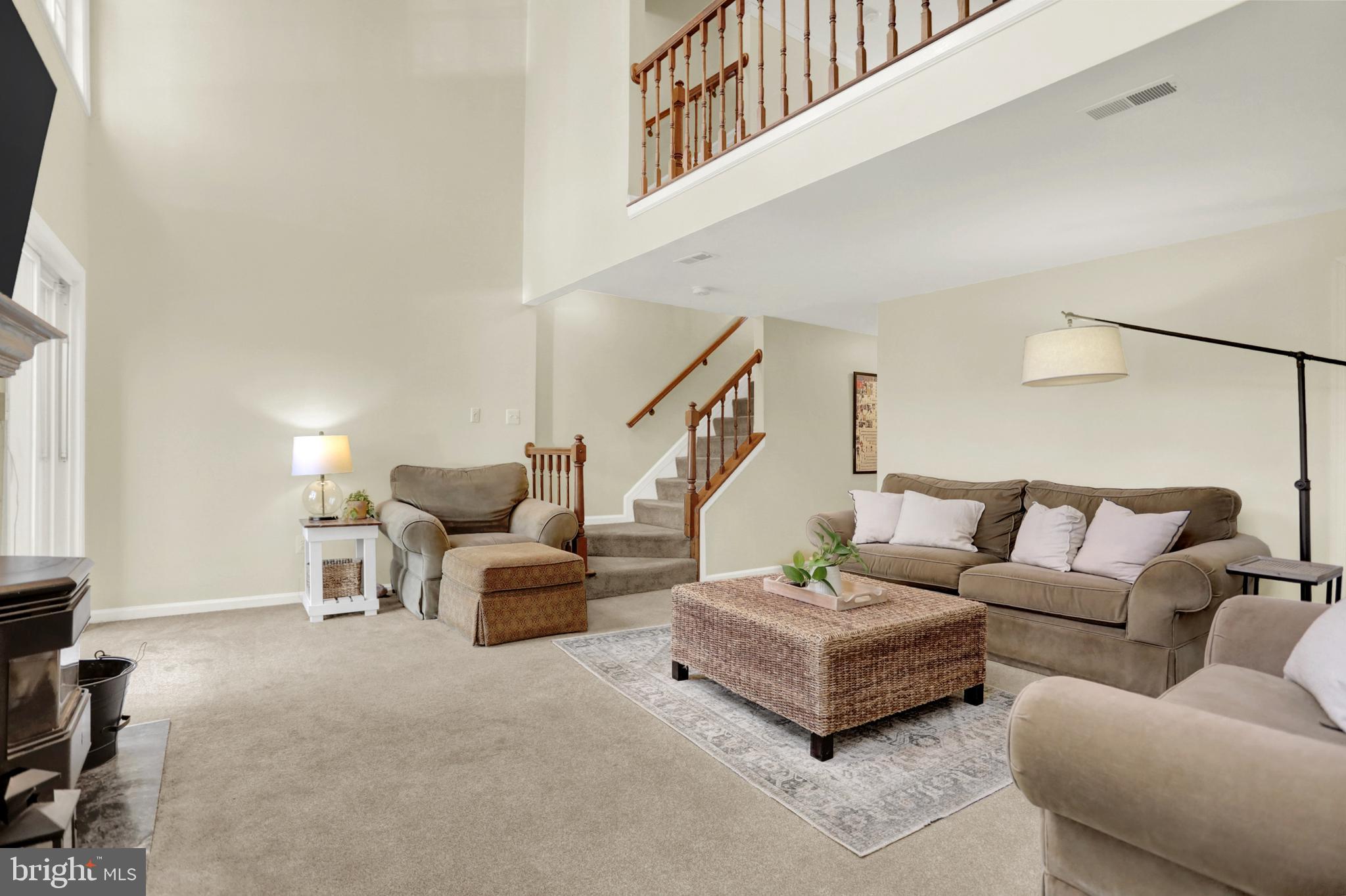 WHITE OAK - Residential