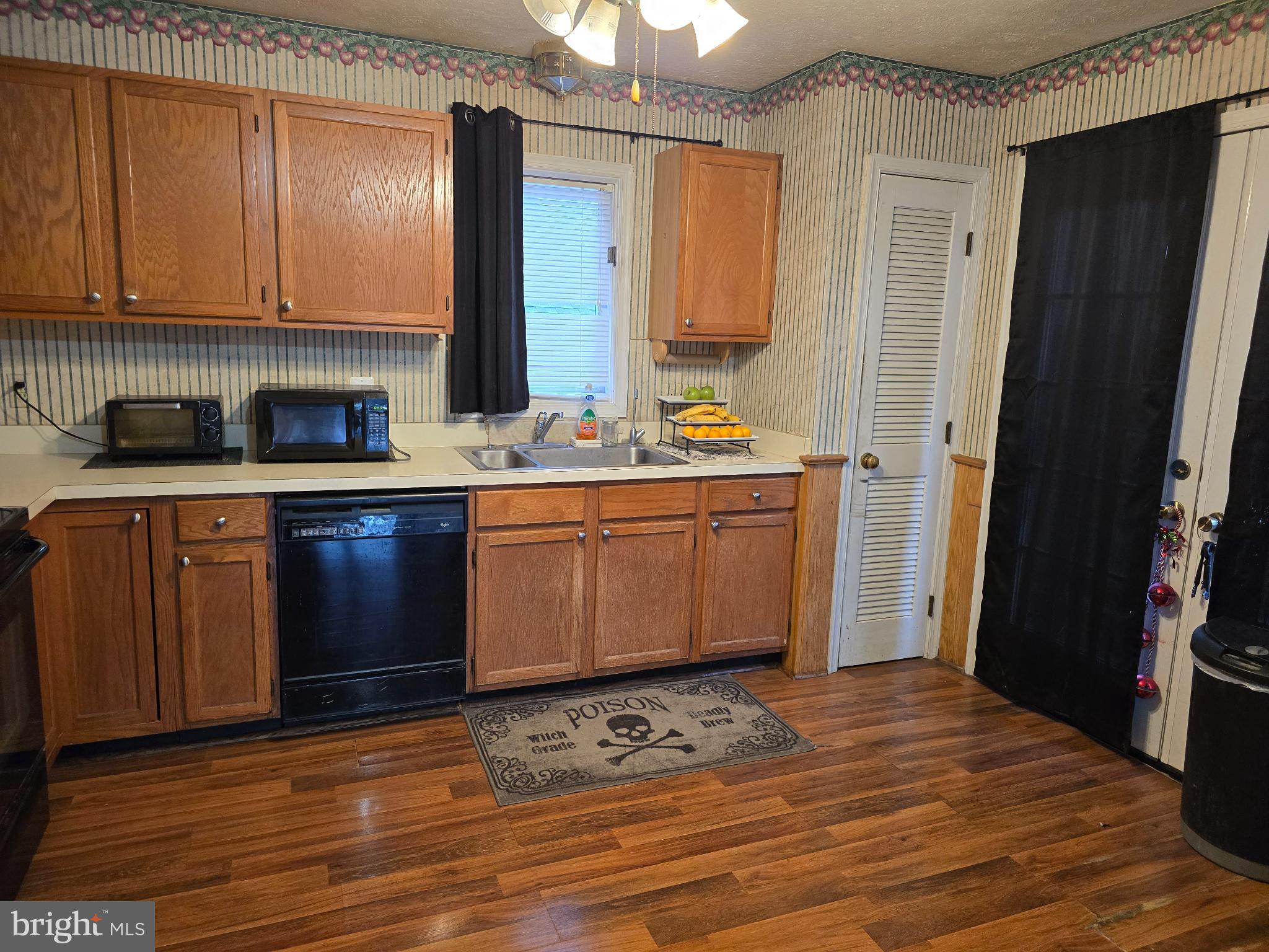 CARLISLE ESTATES - Residential